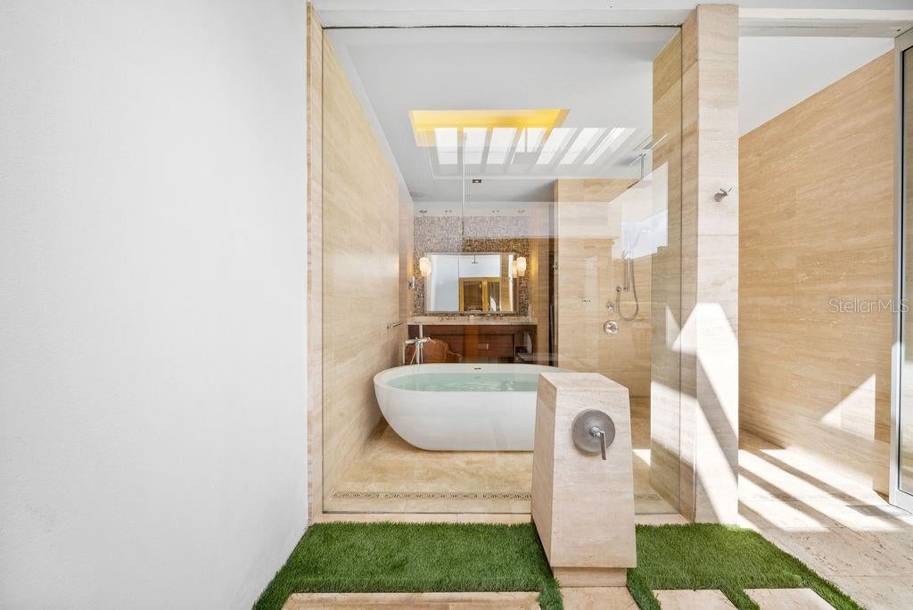 WEST BEACH RESIDENCES - Residential