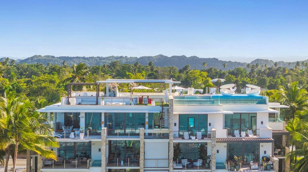 WEST BEACH RESIDENCES - Residential