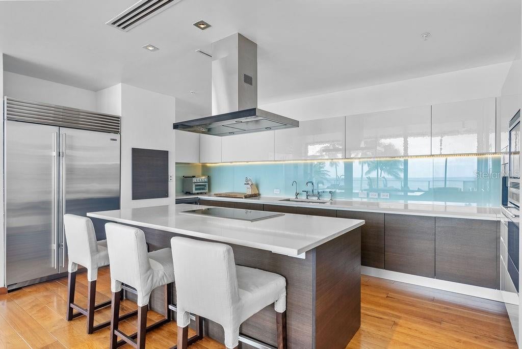 WEST BEACH RESIDENCES - Residential
