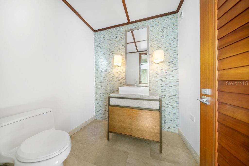 WEST BEACH RESIDENCES - Residential