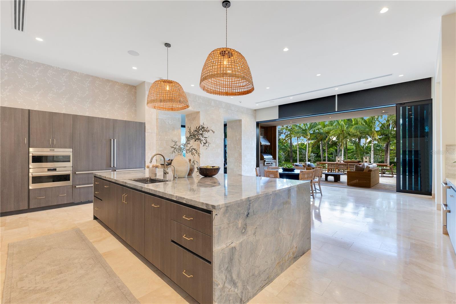 DORADO BEACH ESTATES - Residential
