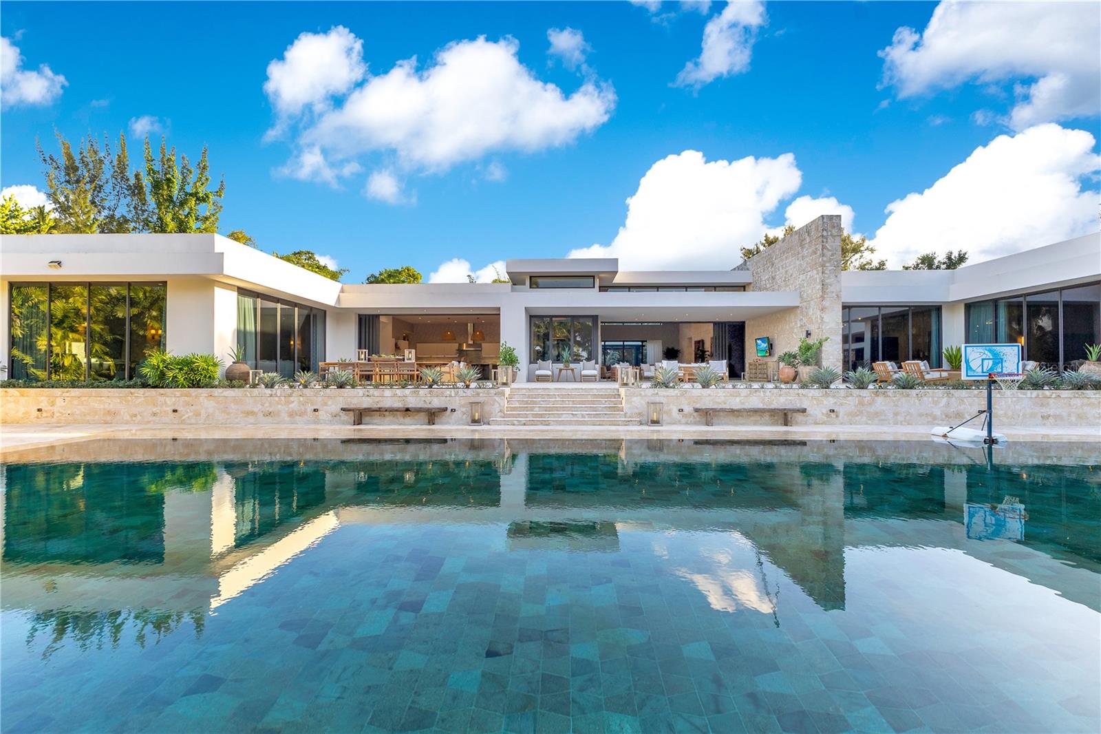 DORADO BEACH ESTATES - Residential