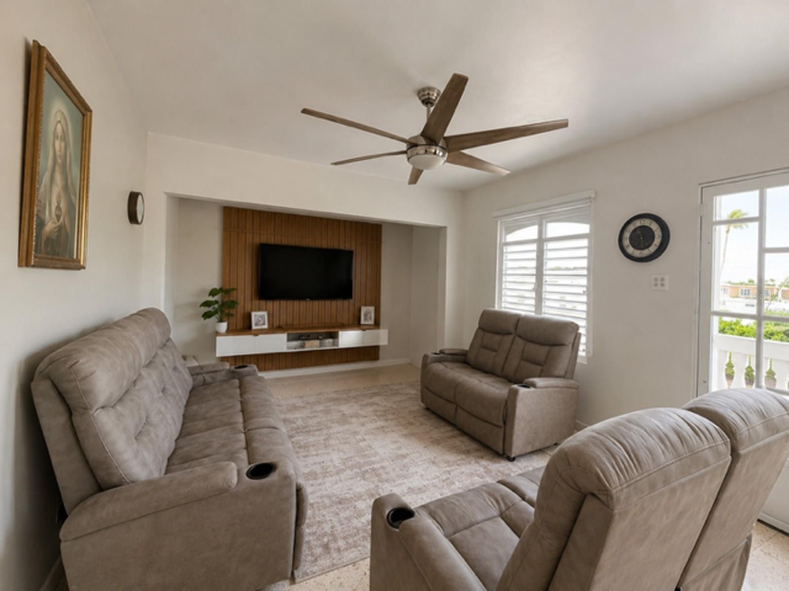 MAMEYAL WD - Residential