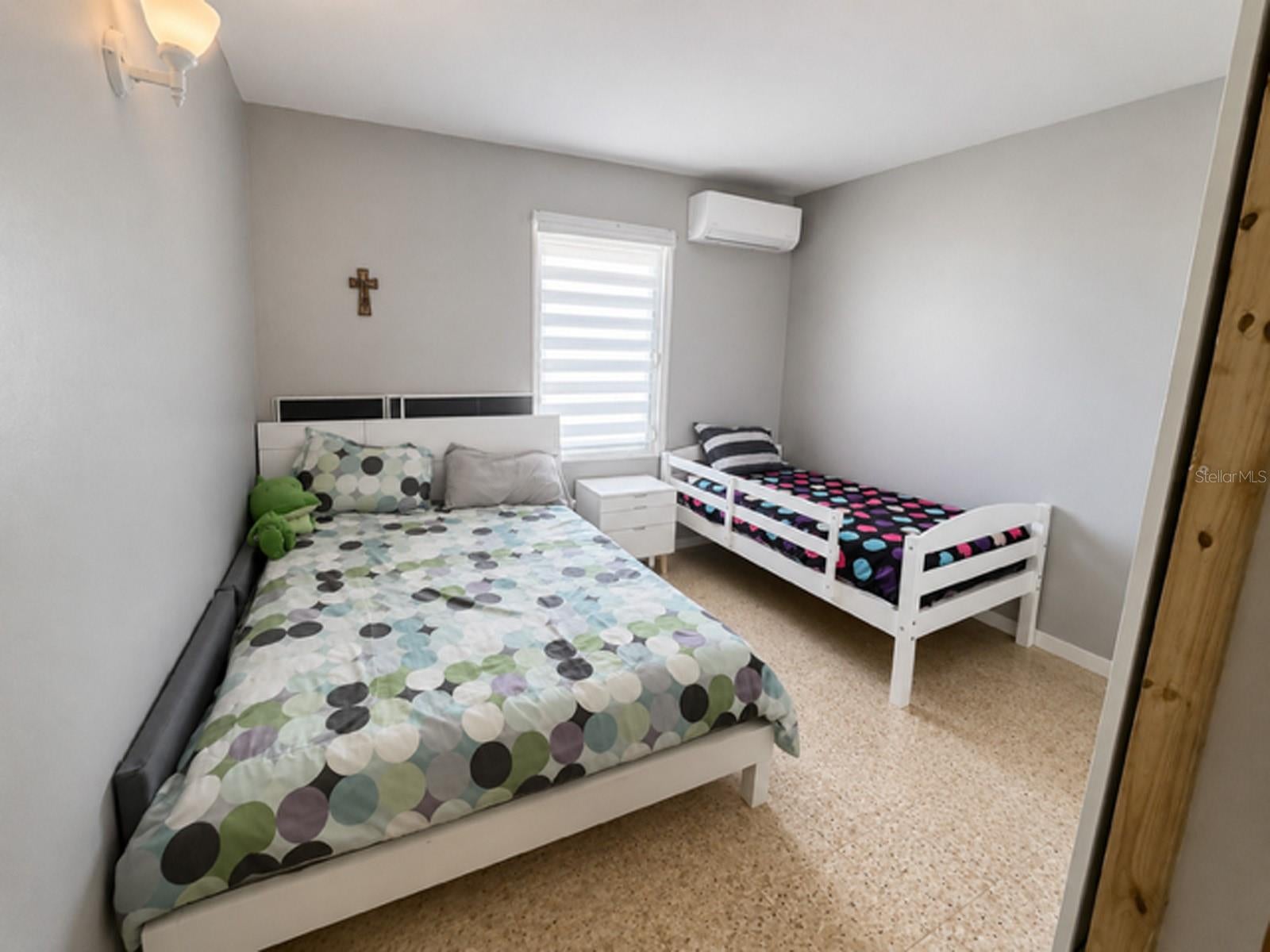 MAMEYAL WD - Residential