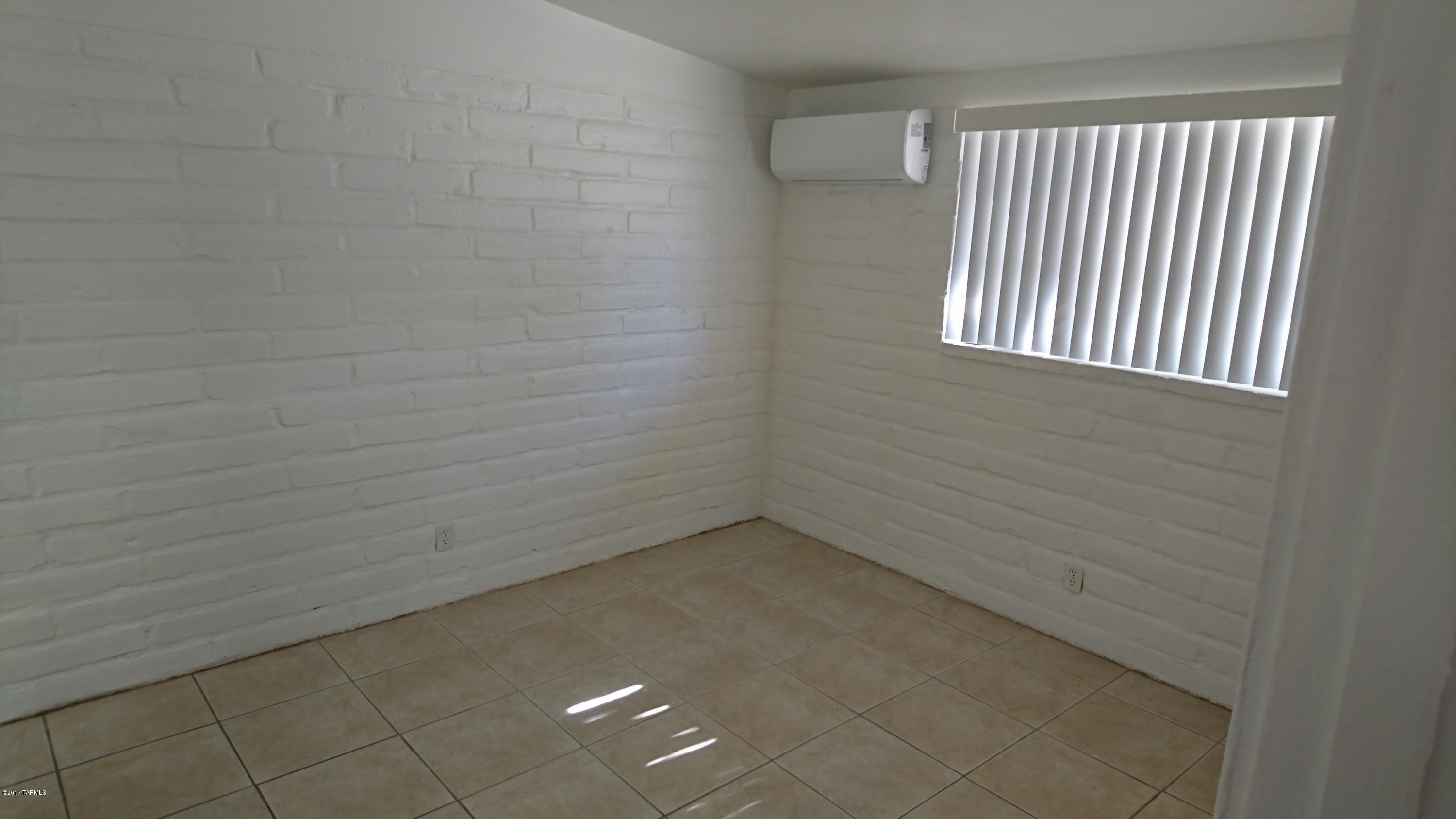 Speedway Addition NO. 1 - Residential Lease