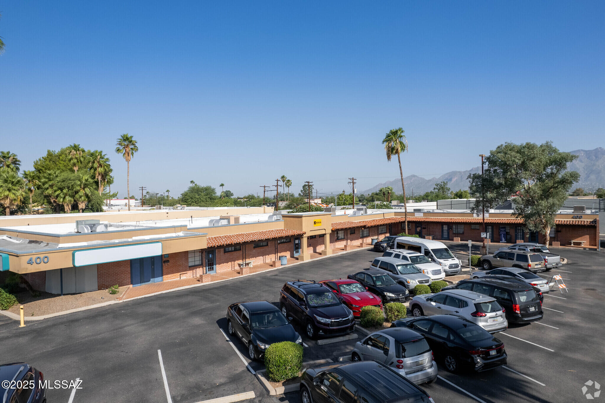 Value Add or owner user investment opportunity. Multi-tenant medical and professional office complex anchored by LabCorp and Southern Arizona Endodontics. 5590 sf available to be backfilled for value add or occupied by an owner looking to office space and an investment