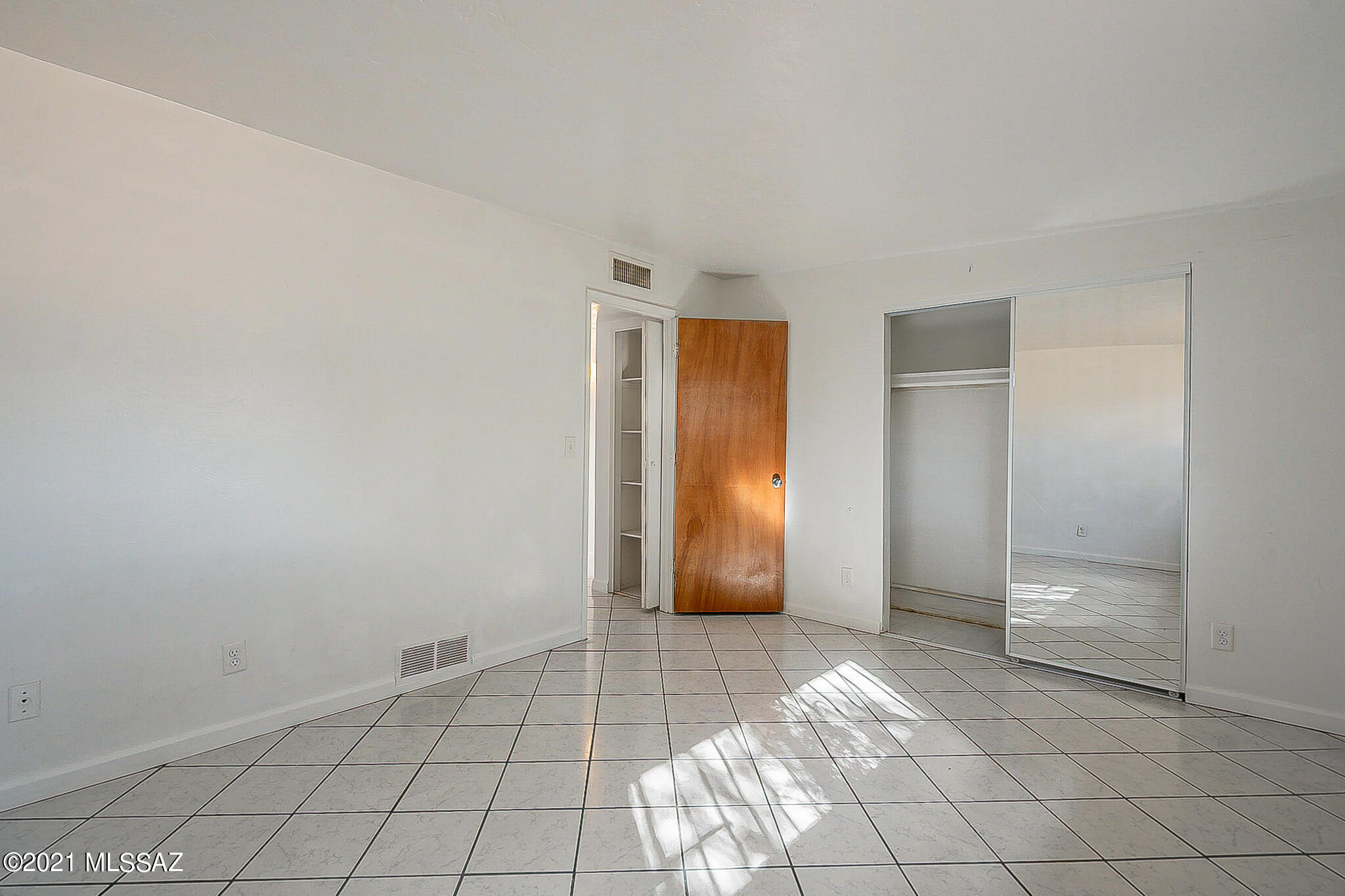 Olive Grove (87-270) - Residential