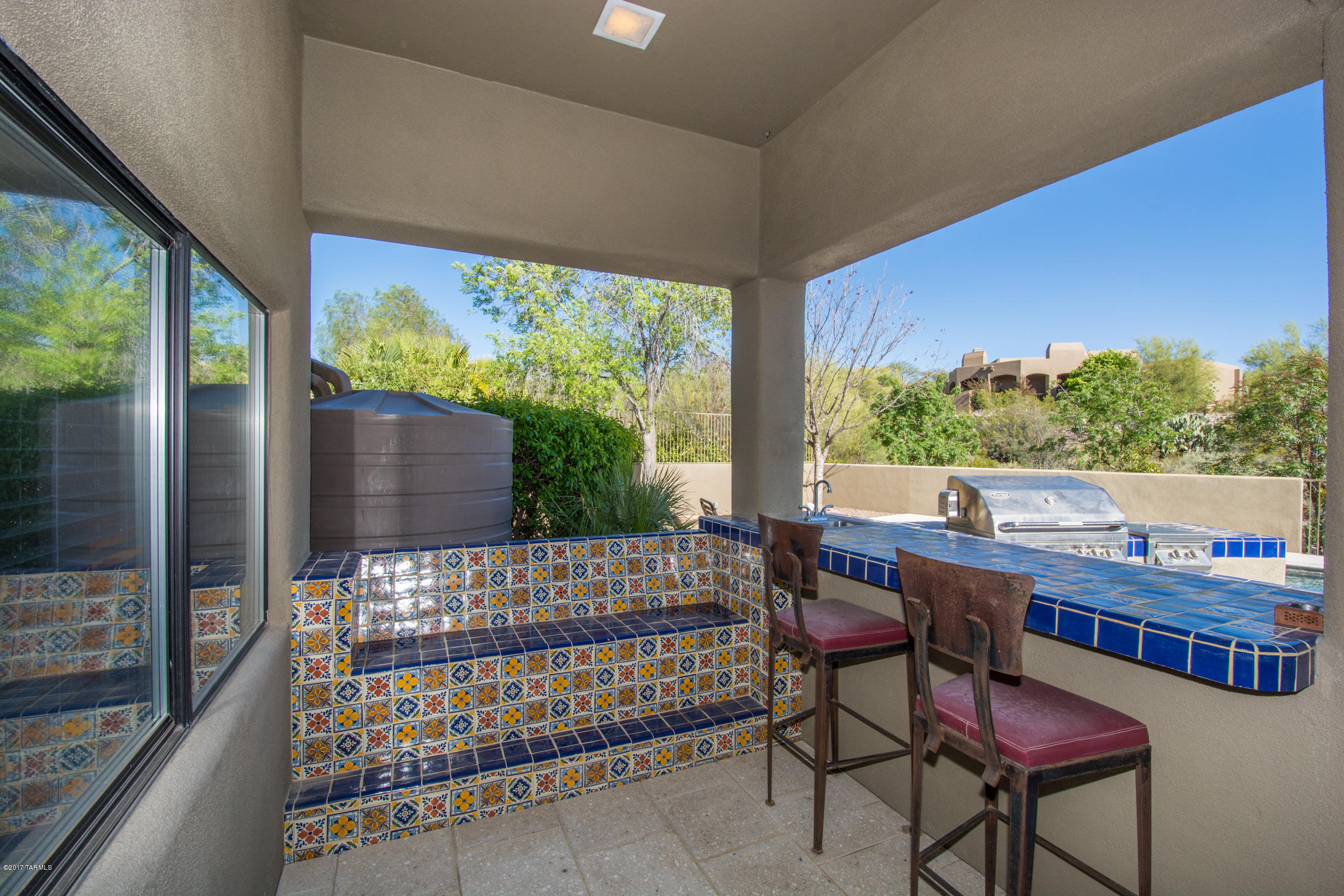 Las Alturas (1-167) - Residential