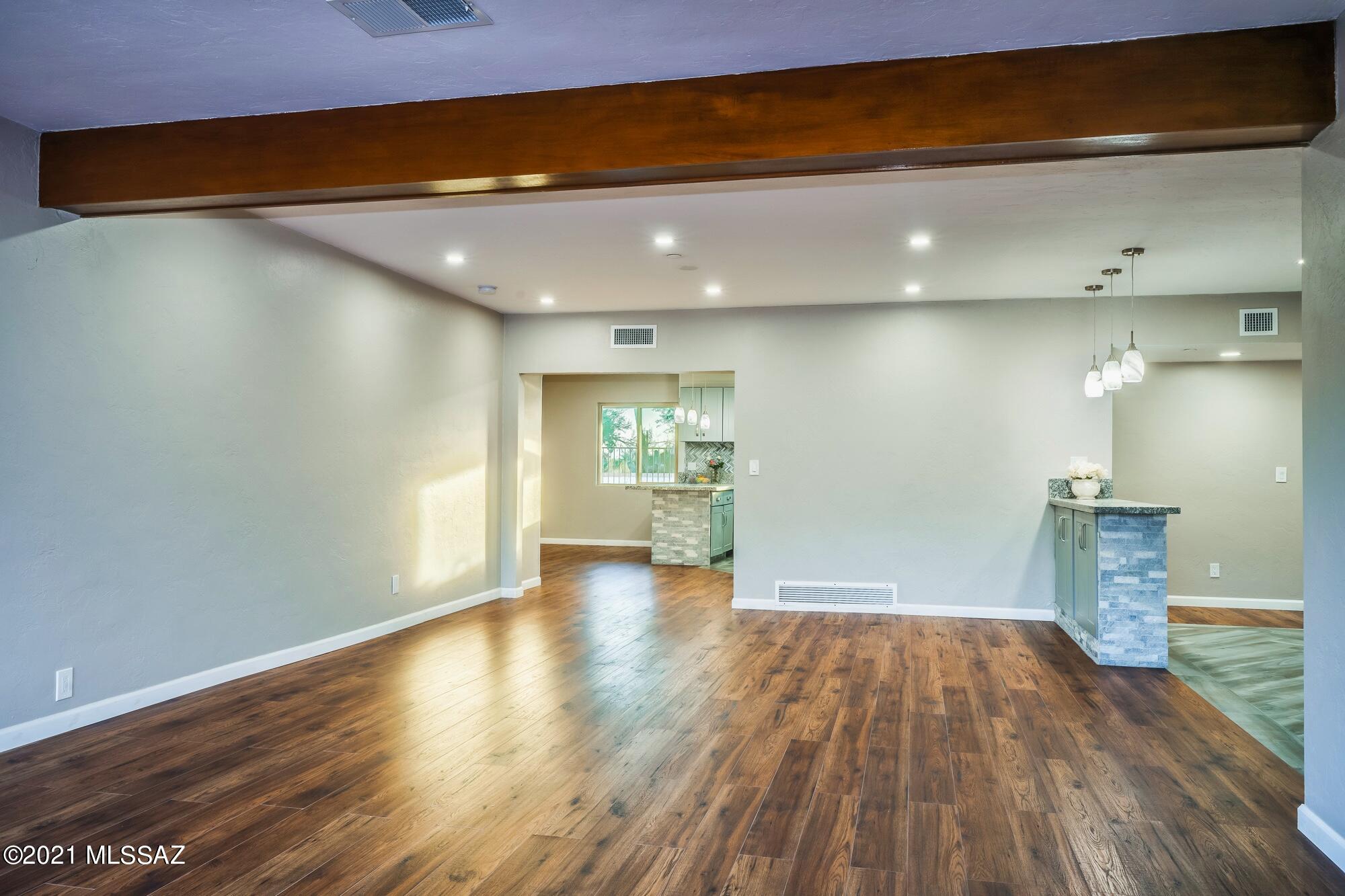 Casas Adobes Estates NO. 3 - Residential