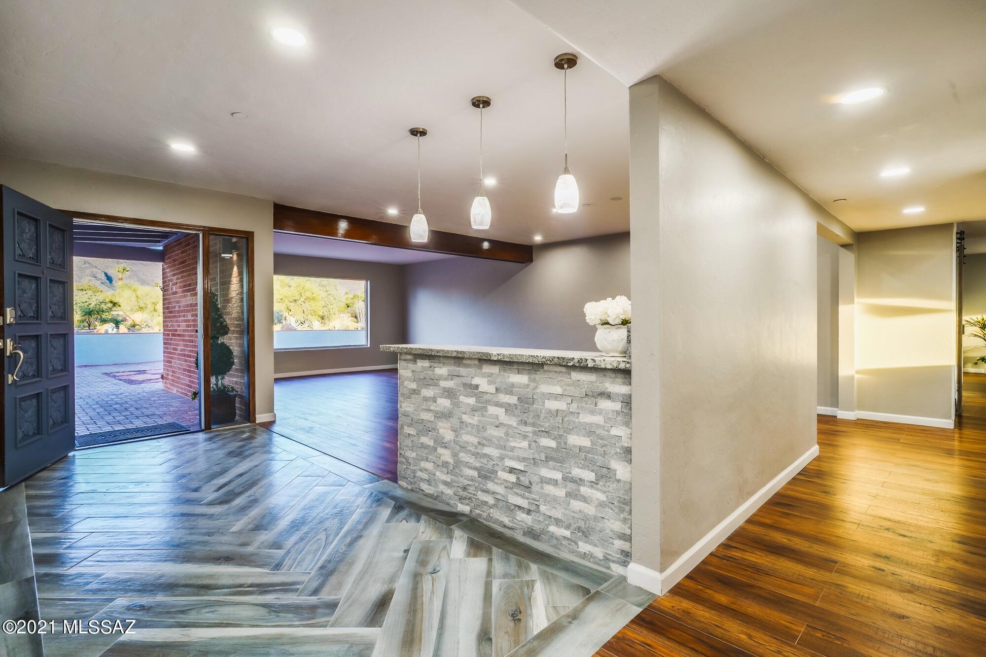 Casas Adobes Estates NO. 3 - Residential