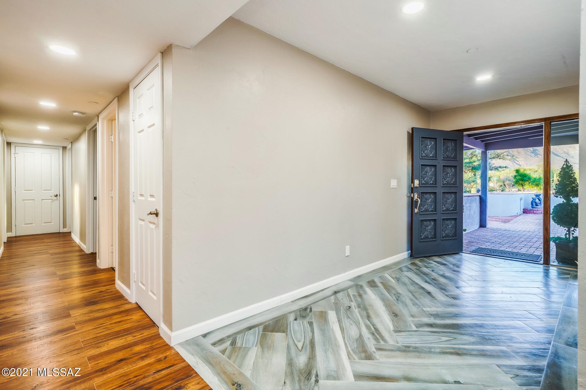 Casas Adobes Estates NO. 3 - Residential