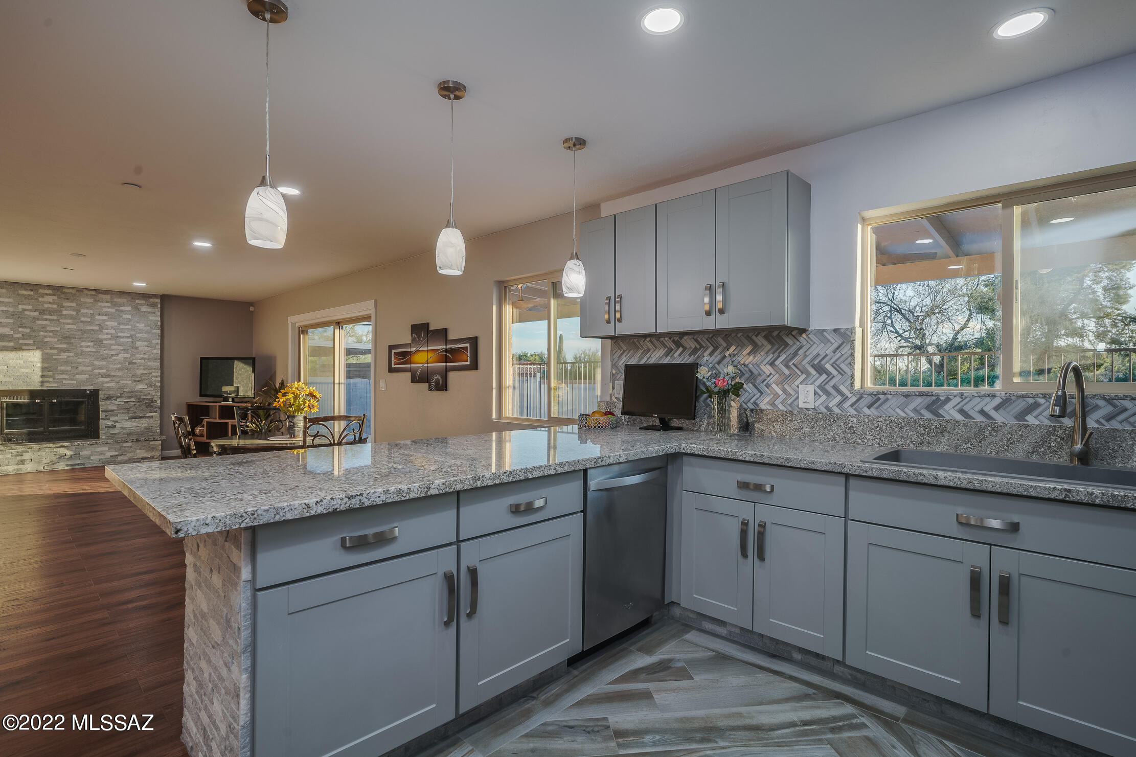 Casas Adobes Estates NO. 3 - Residential