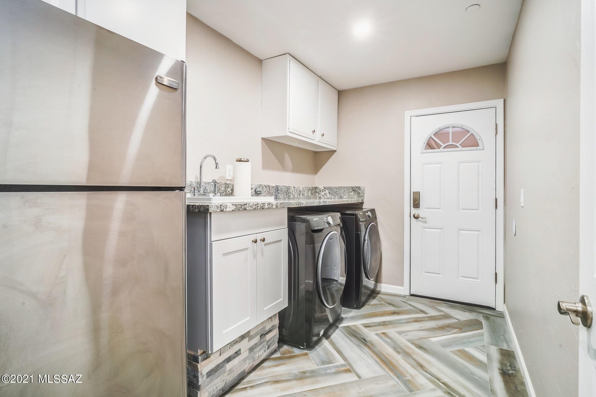 Casas Adobes Estates NO. 3 - Residential
