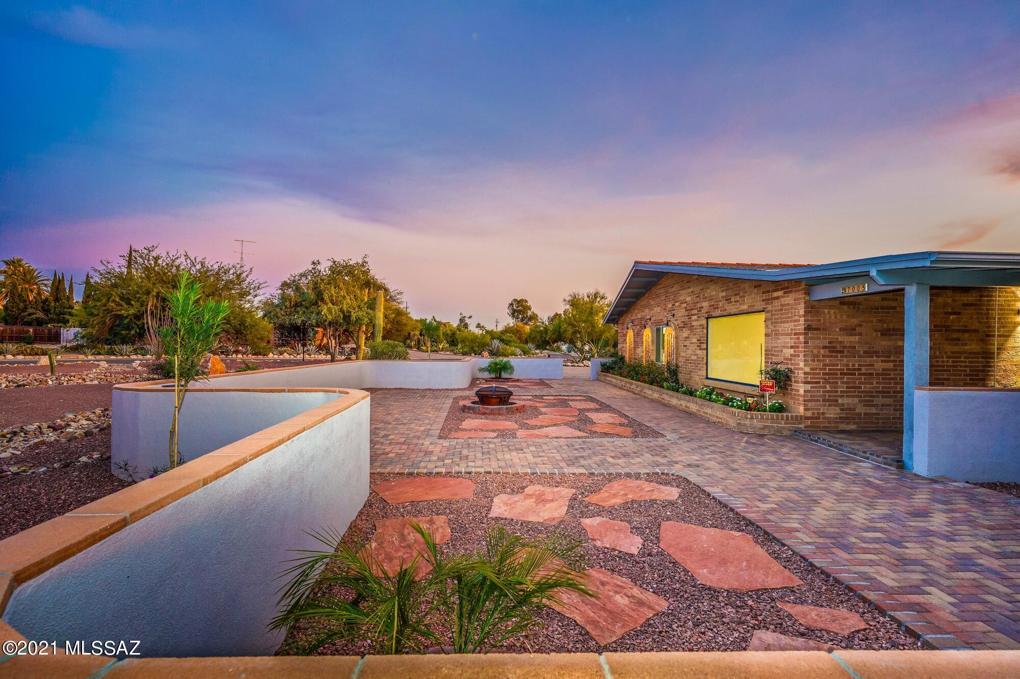 Casas Adobes Estates NO. 3 - Residential