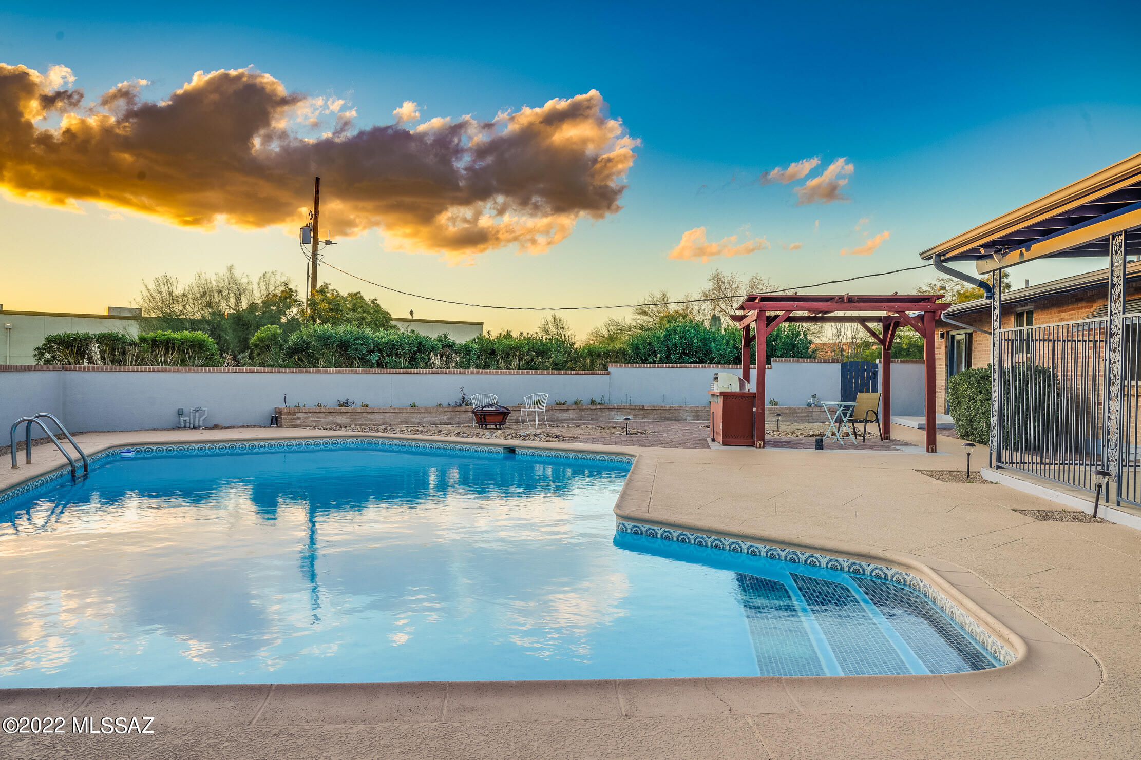 Casas Adobes Estates NO. 3 - Residential