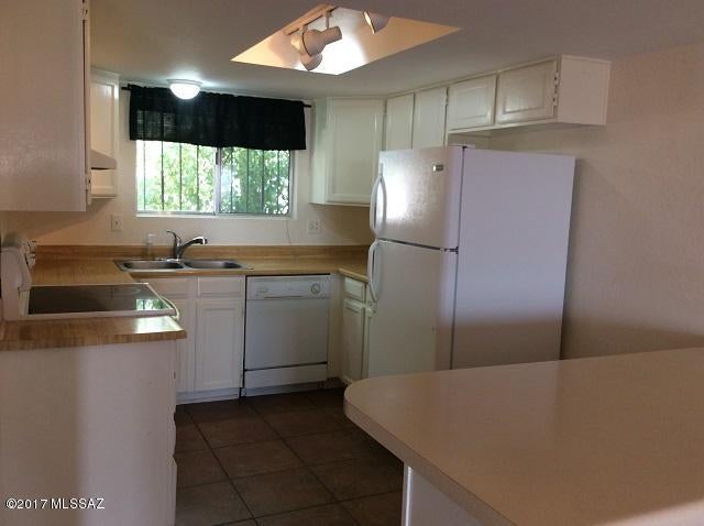 Viewpoint III (1-93) - Residential Lease