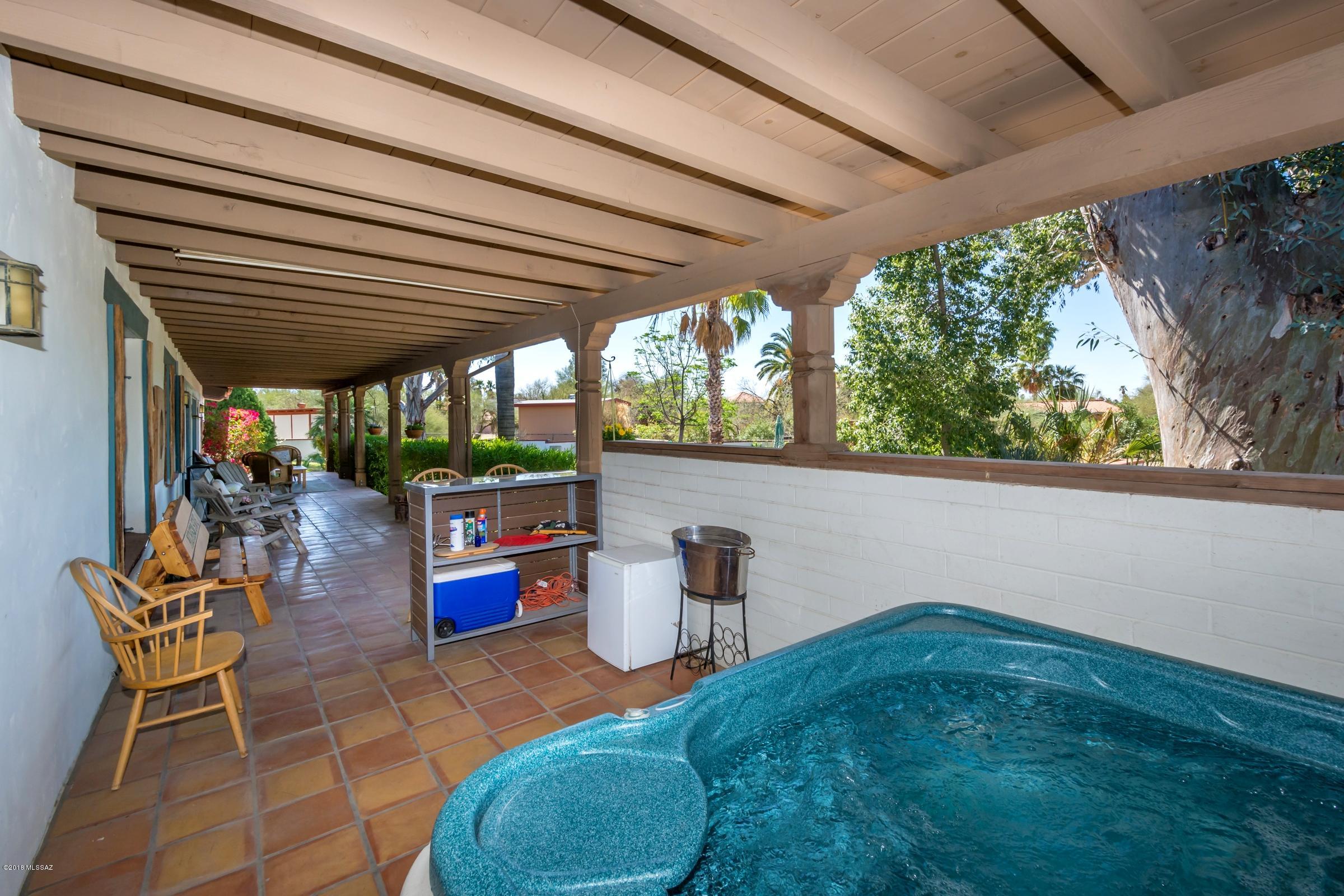 Casas Adobes Addition - Residential
