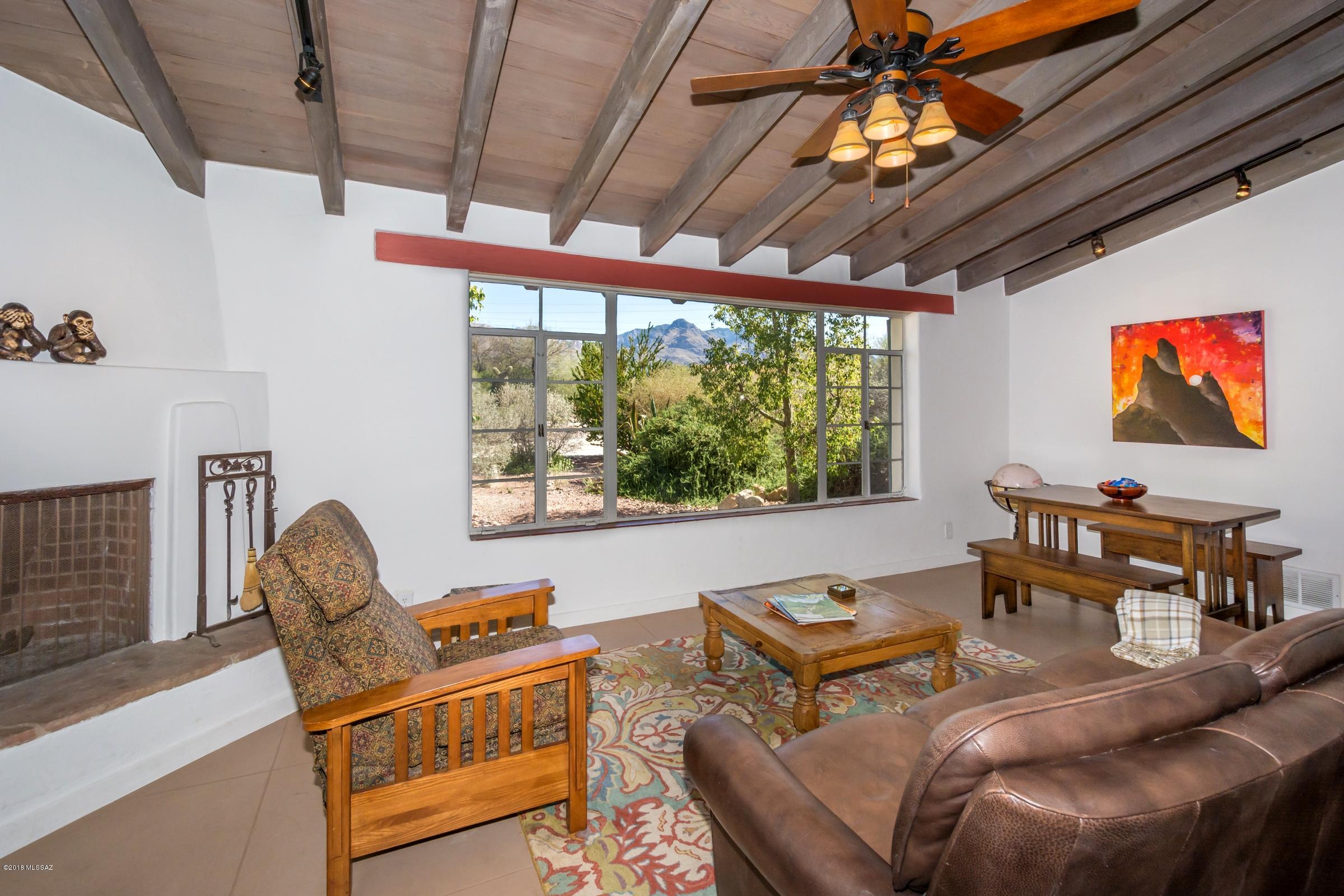 Casas Adobes Addition - Residential