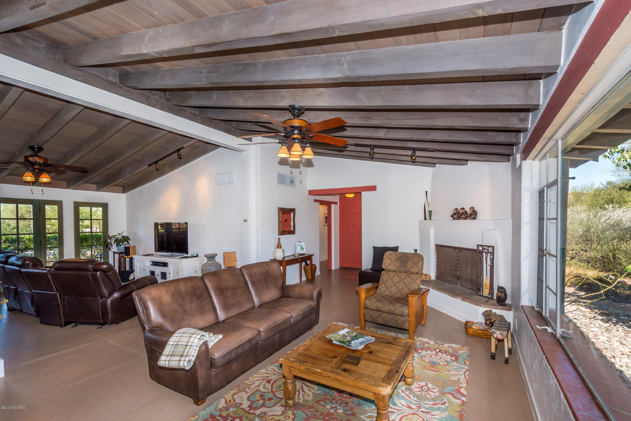 Casas Adobes Addition - Residential