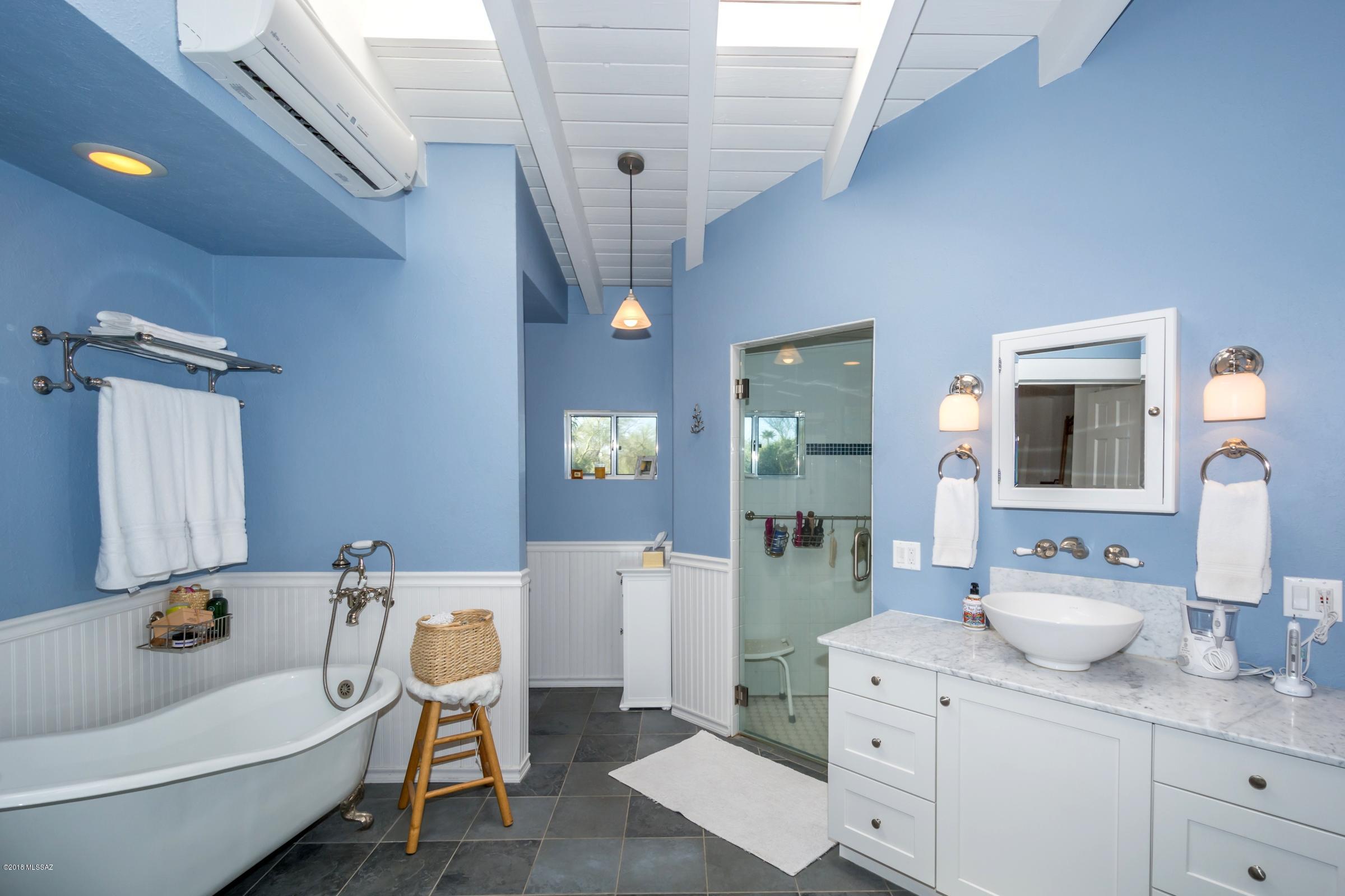 Casas Adobes Addition - Residential