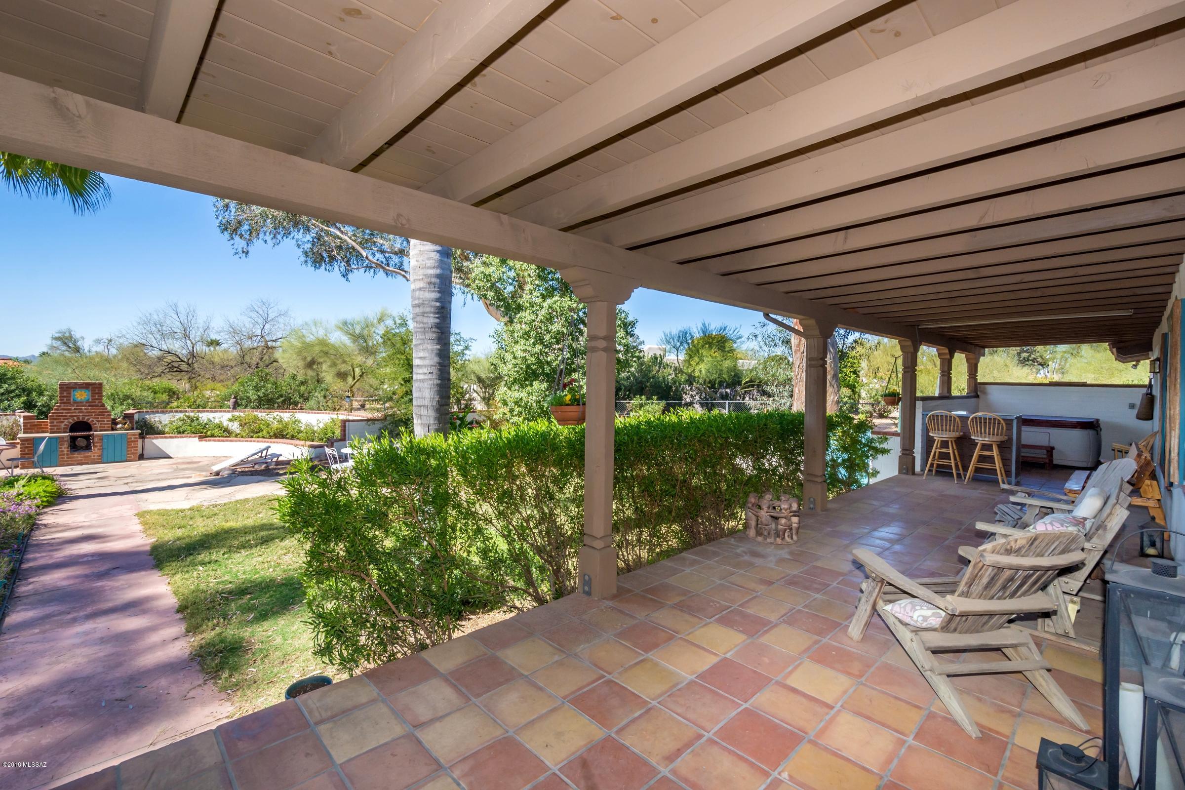 Casas Adobes Addition - Residential