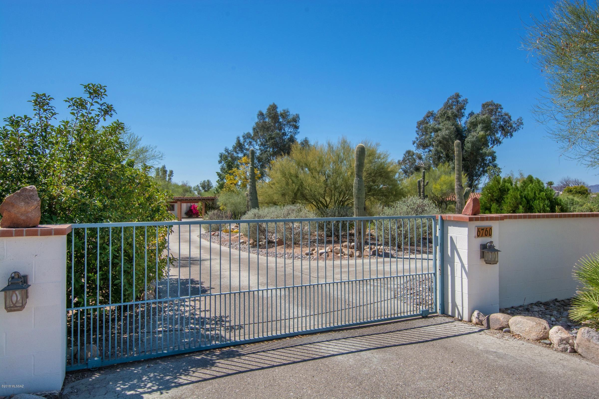 Casas Adobes Addition - Residential