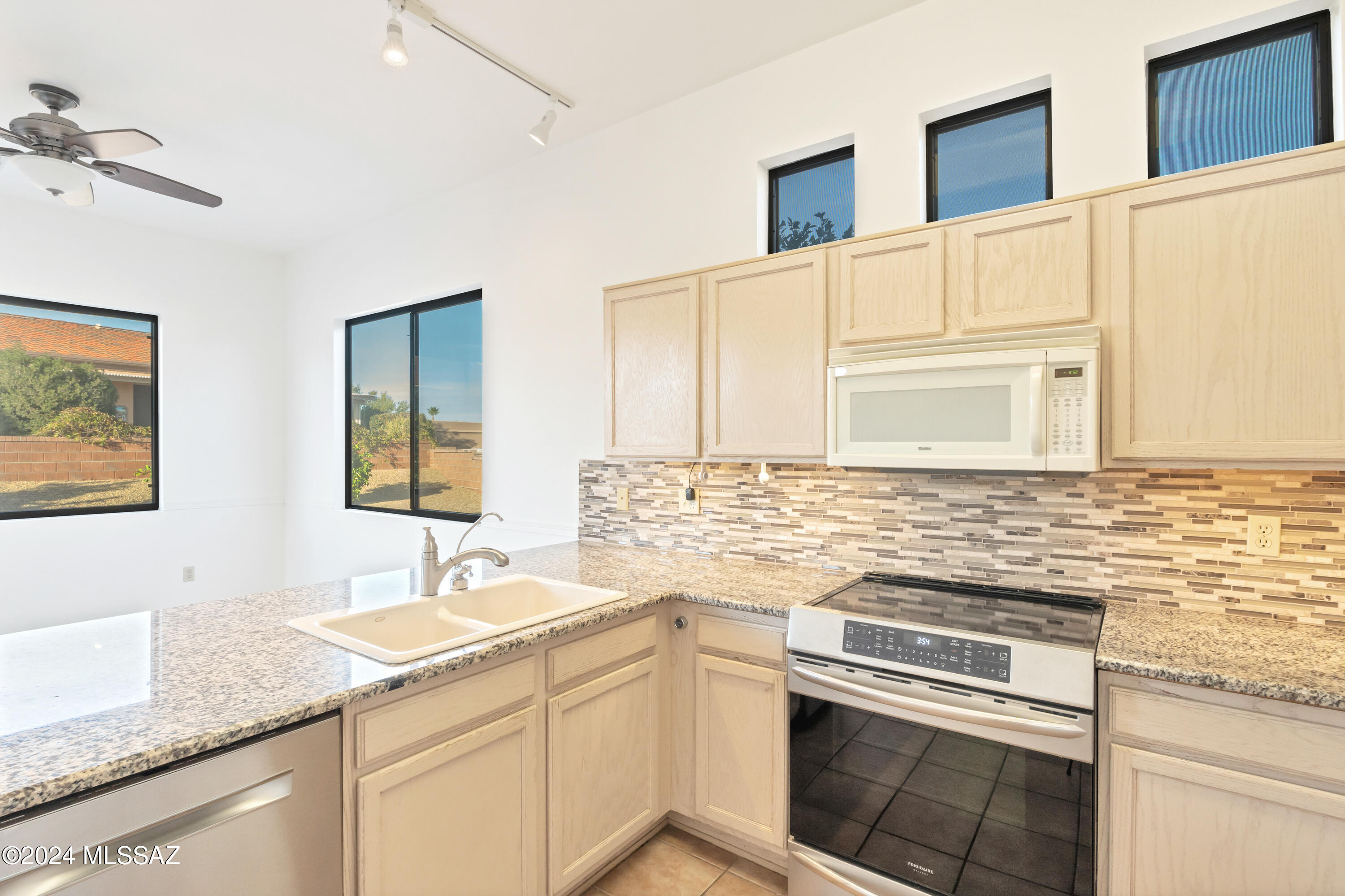 Las Campanas BLK G (1-95) - Residential