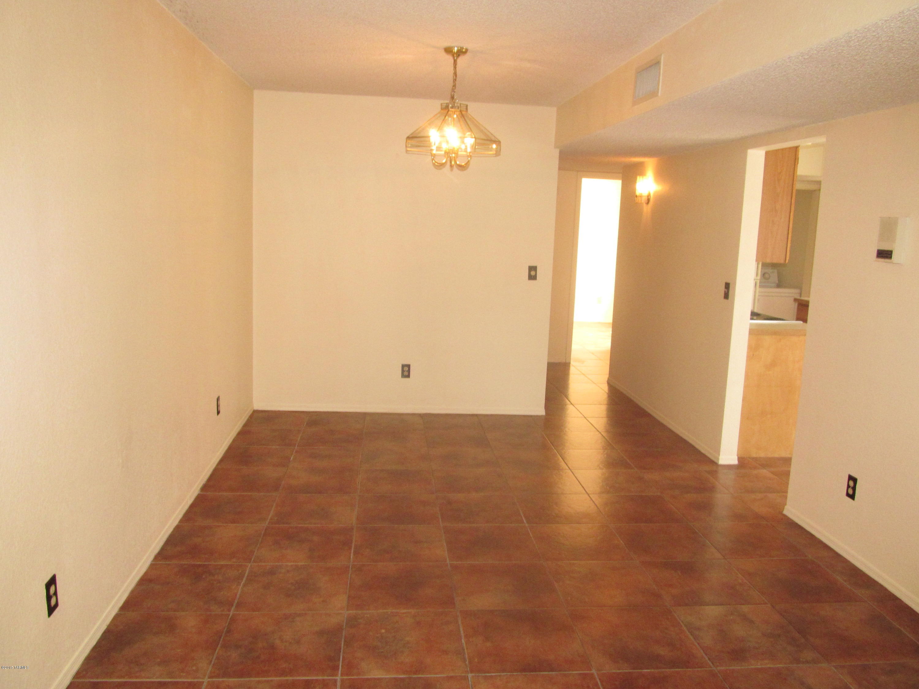 Casitas De Palo Santo (1-225) - Residential Lease