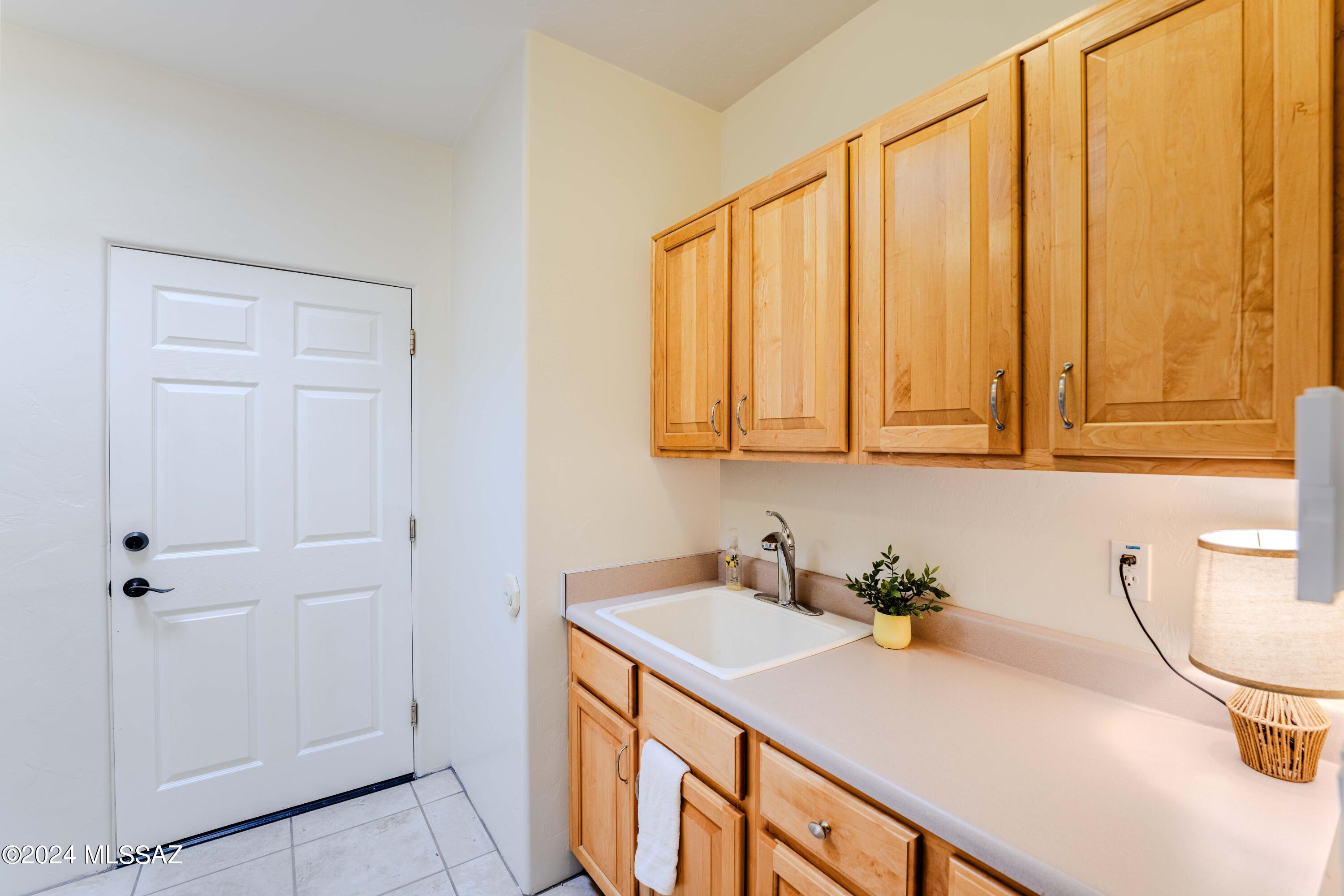Snyder Canyon Estates (1-20) - Residential