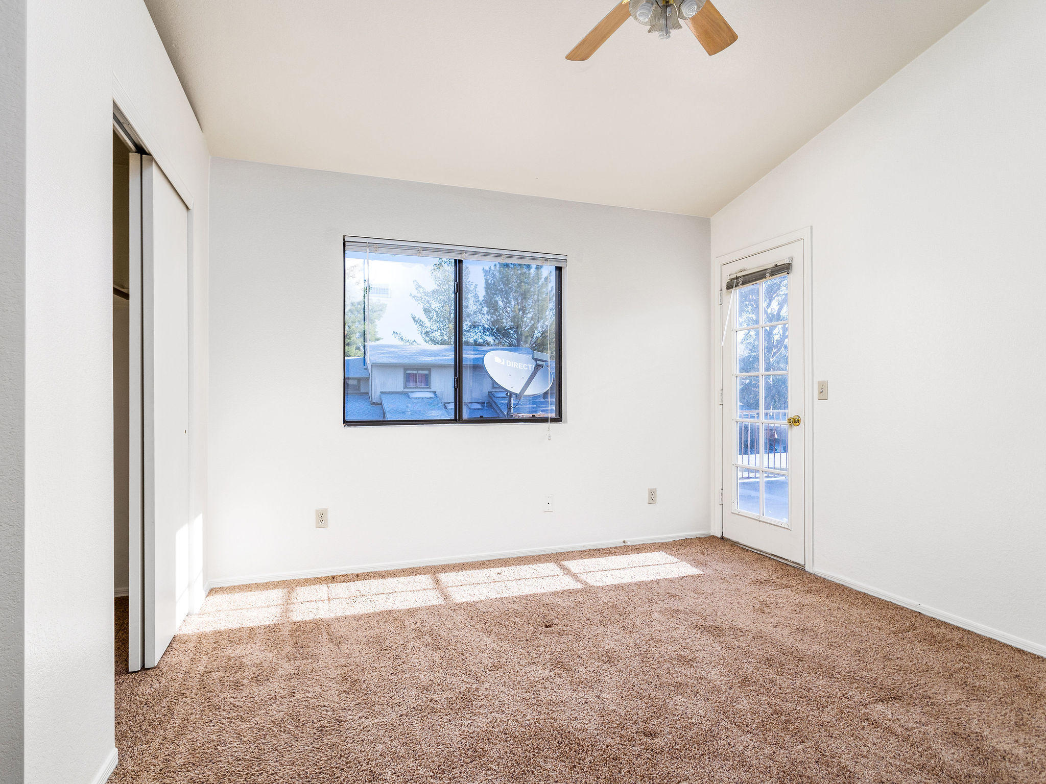 Centre Court Townhomes (1-106) - Residential