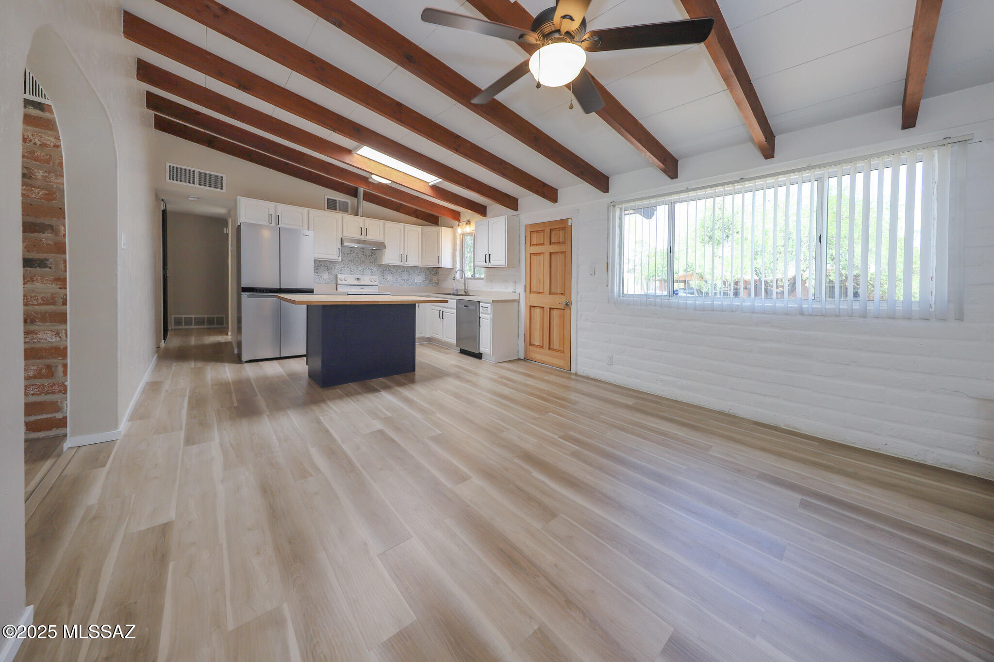 Kingston Knolls Terrace - Residential Lease