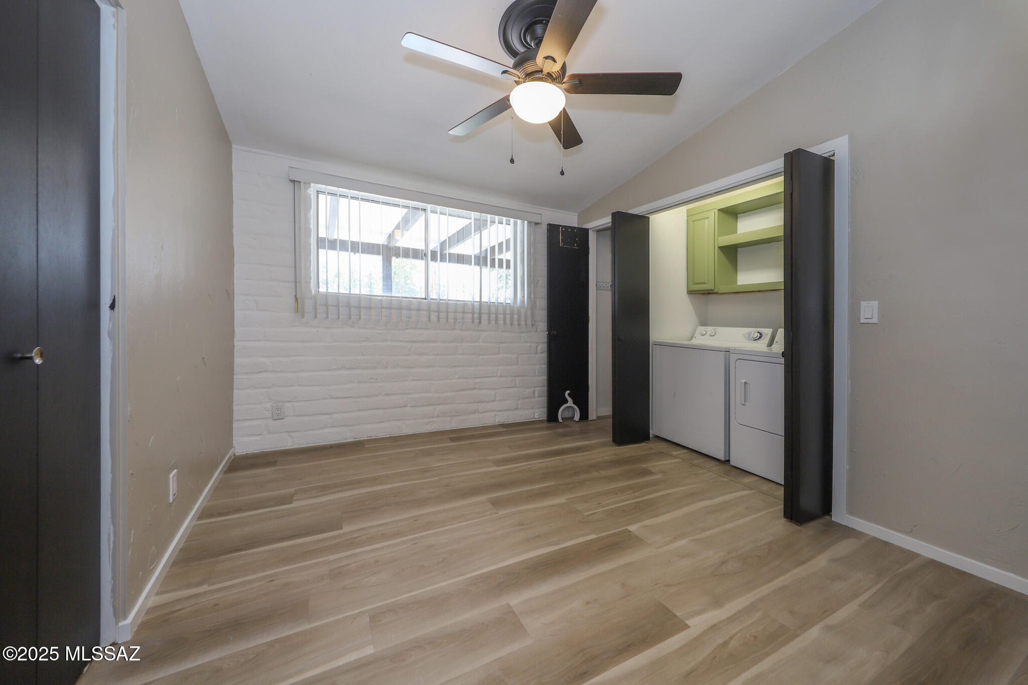 Kingston Knolls Terrace - Residential Lease
