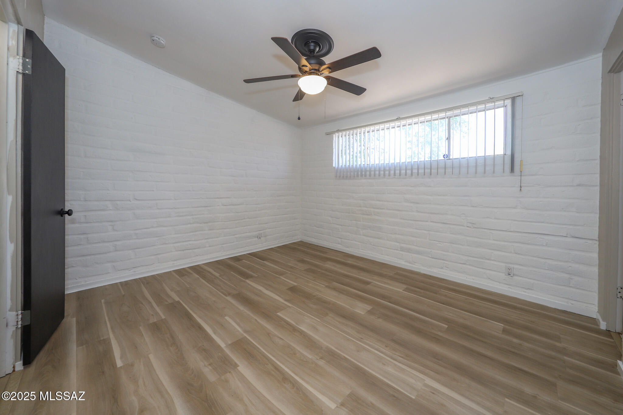 Kingston Knolls Terrace - Residential Lease