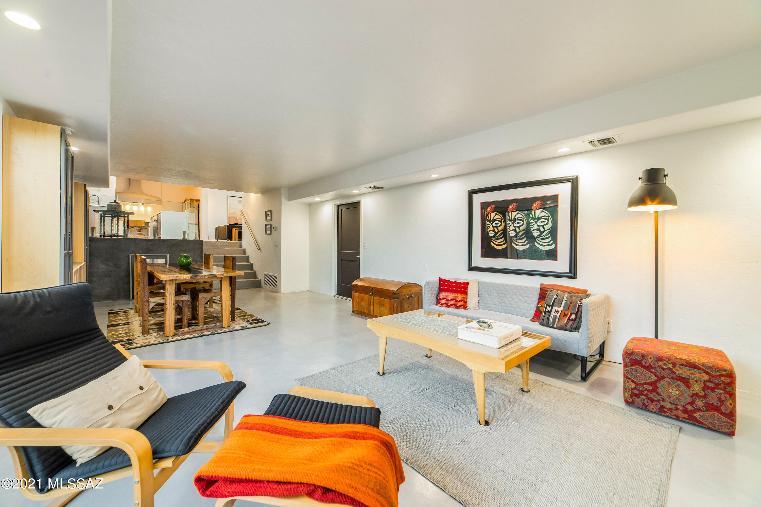 Las Alturas (1-167) - Residential