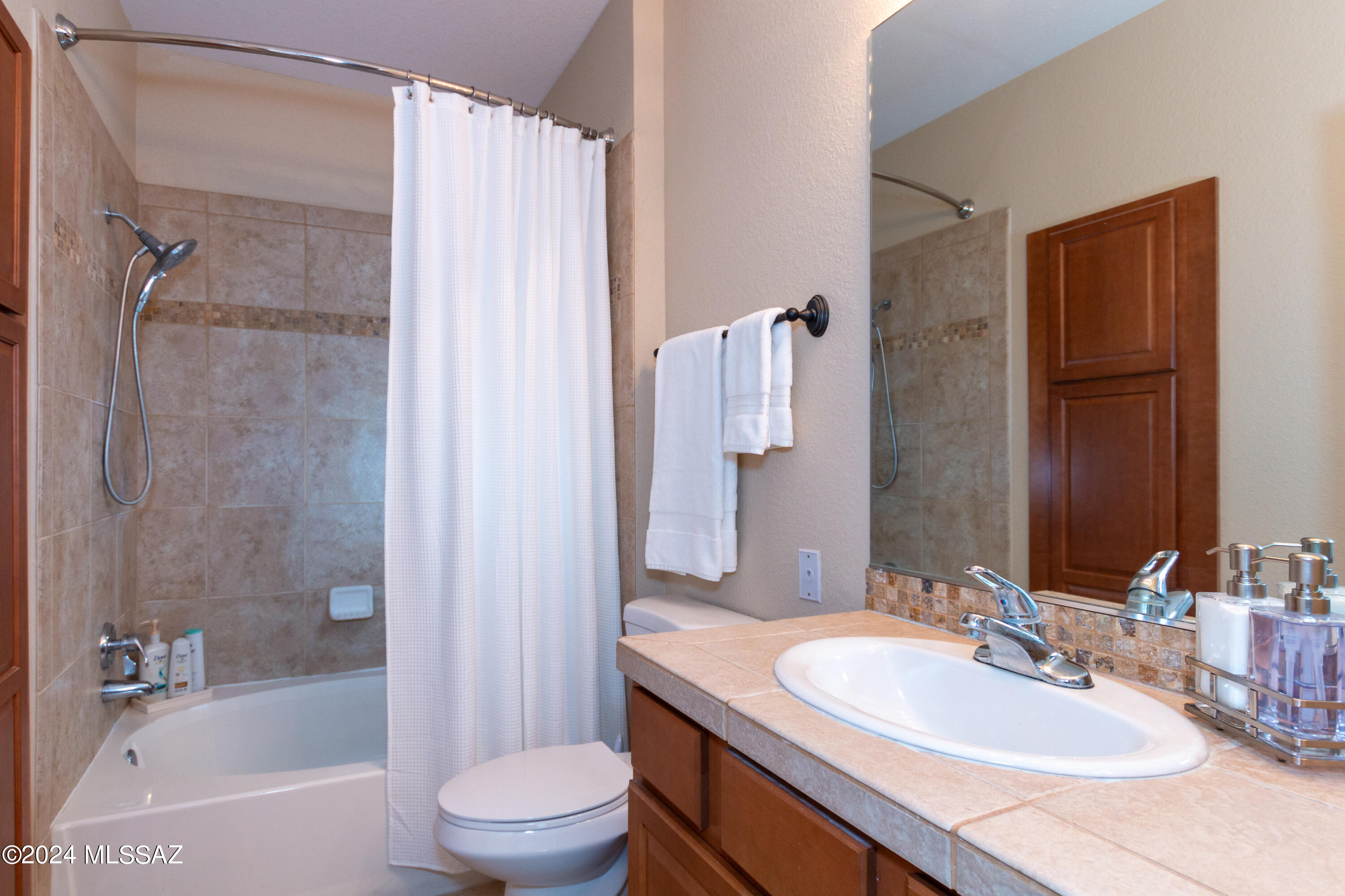 The Boulders at La Reserve Condominiums - Residential
