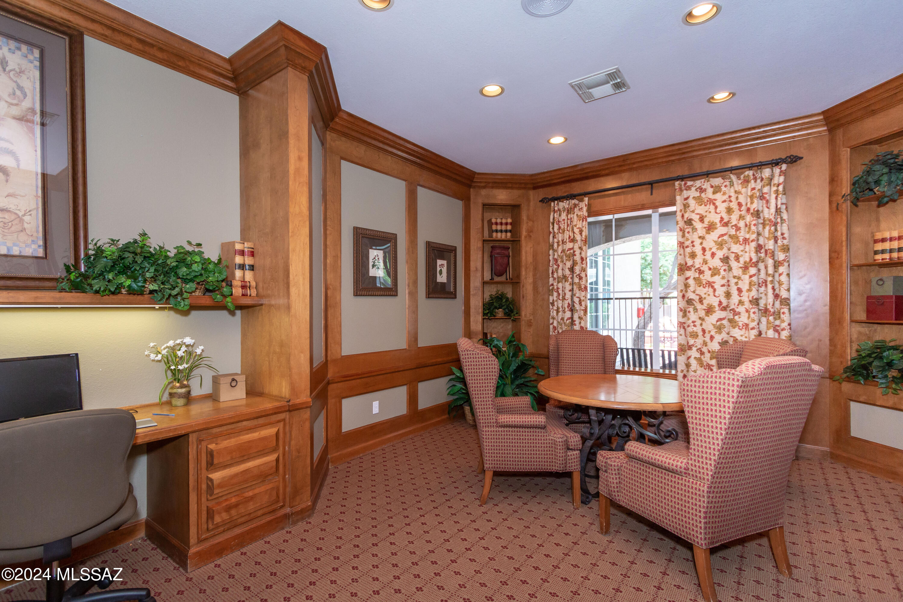 The Boulders at La Reserve Condominiums - Residential