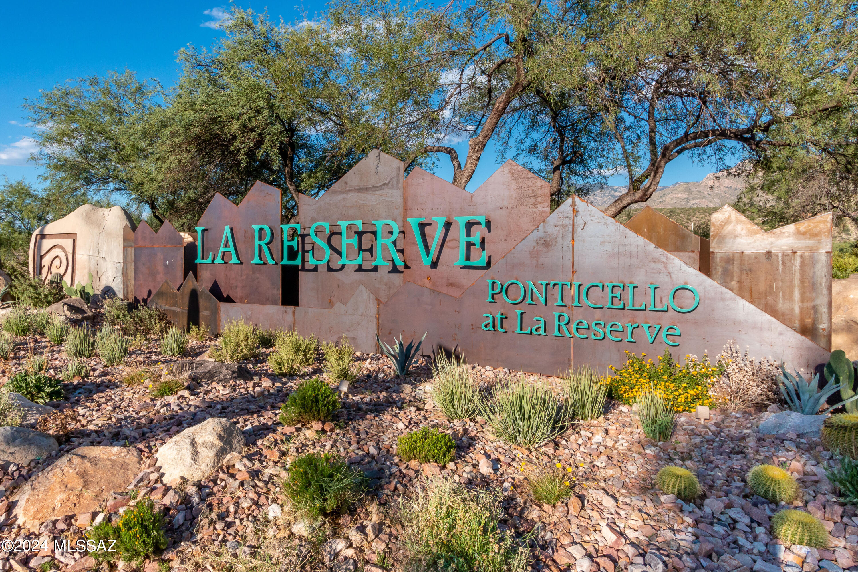 The Boulders at La Reserve Condominiums - Residential