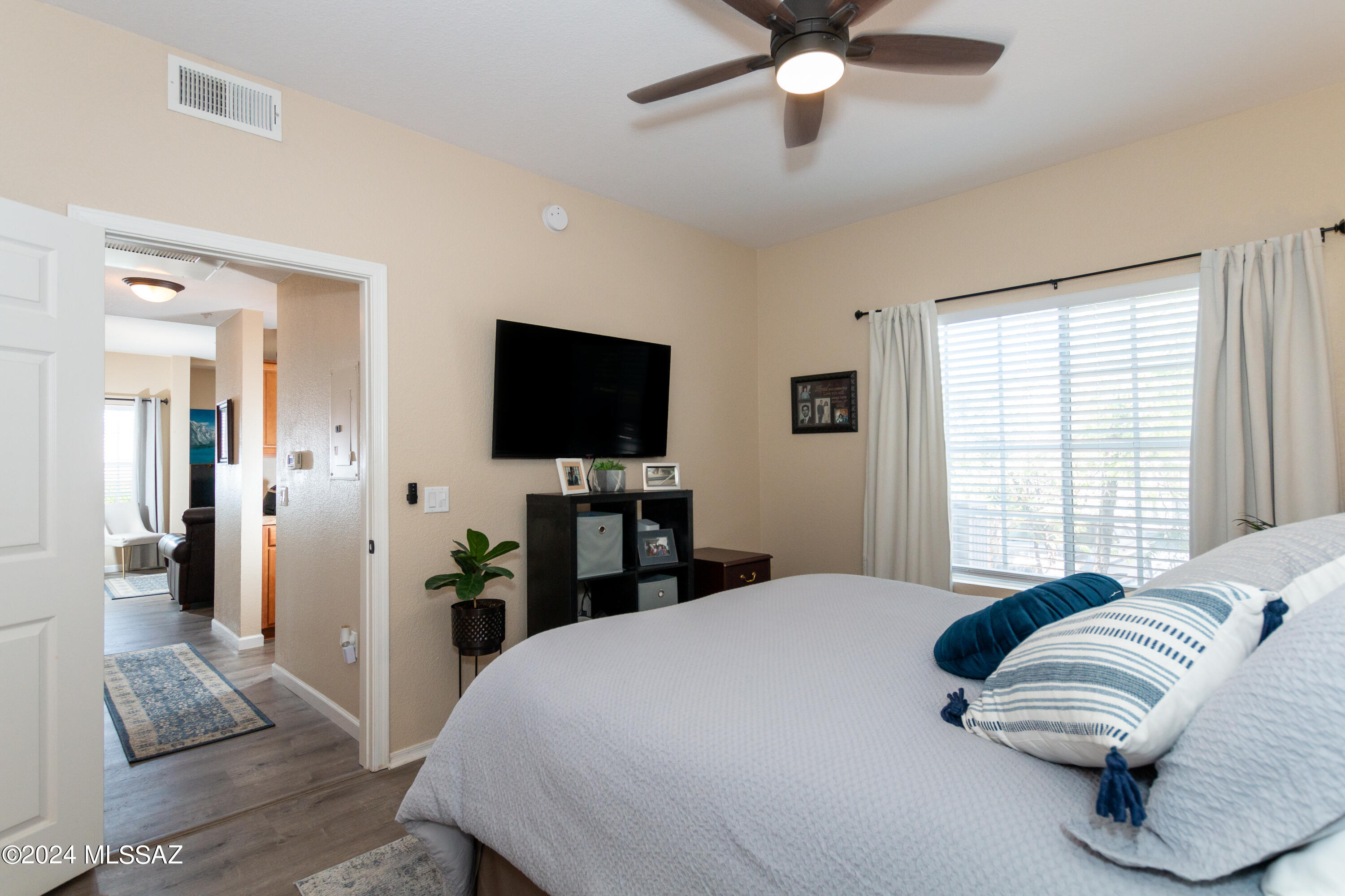 The Boulders at La Reserve Condominiums - Residential