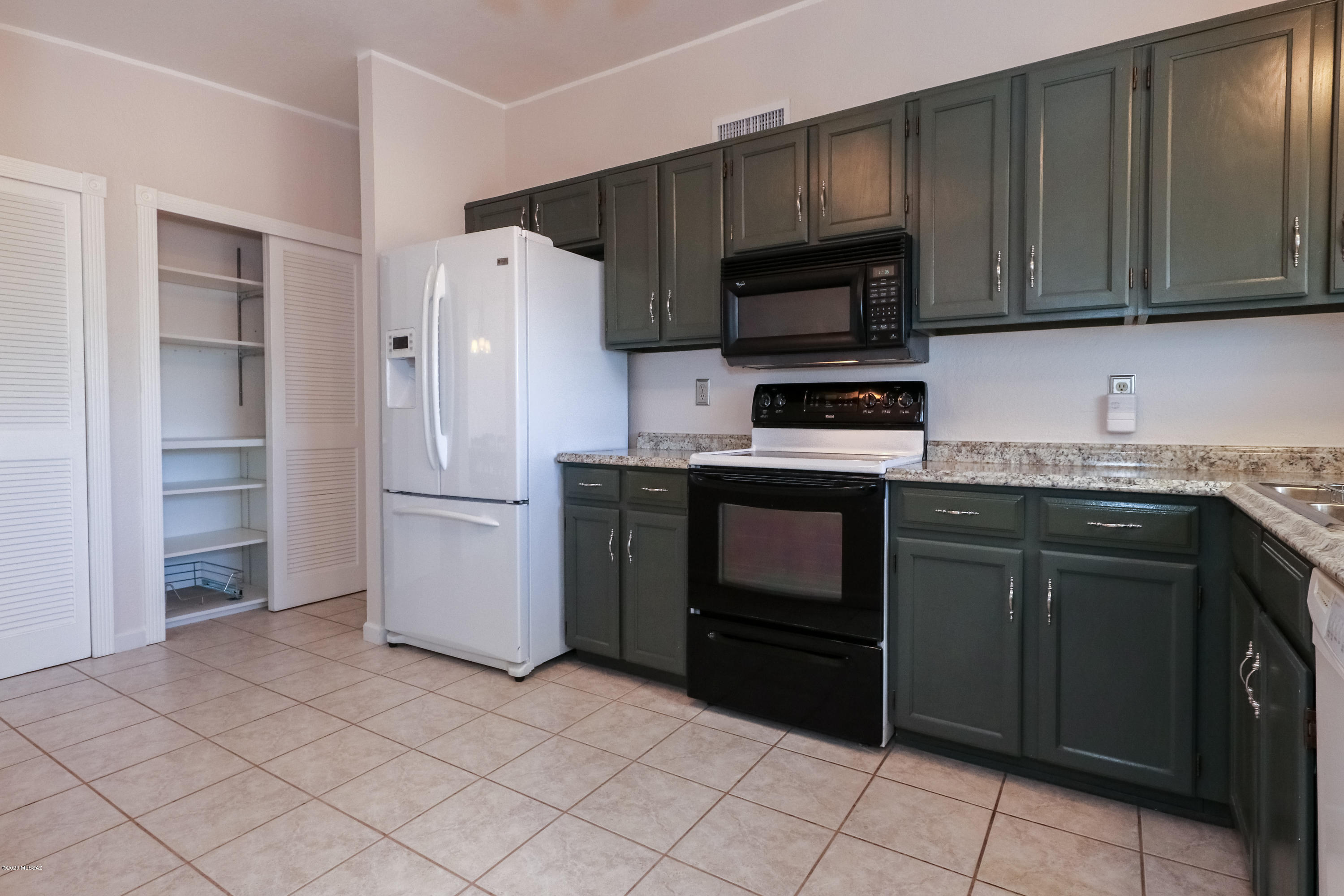 Colonia De Los Alamos (BK1-45) - Residential