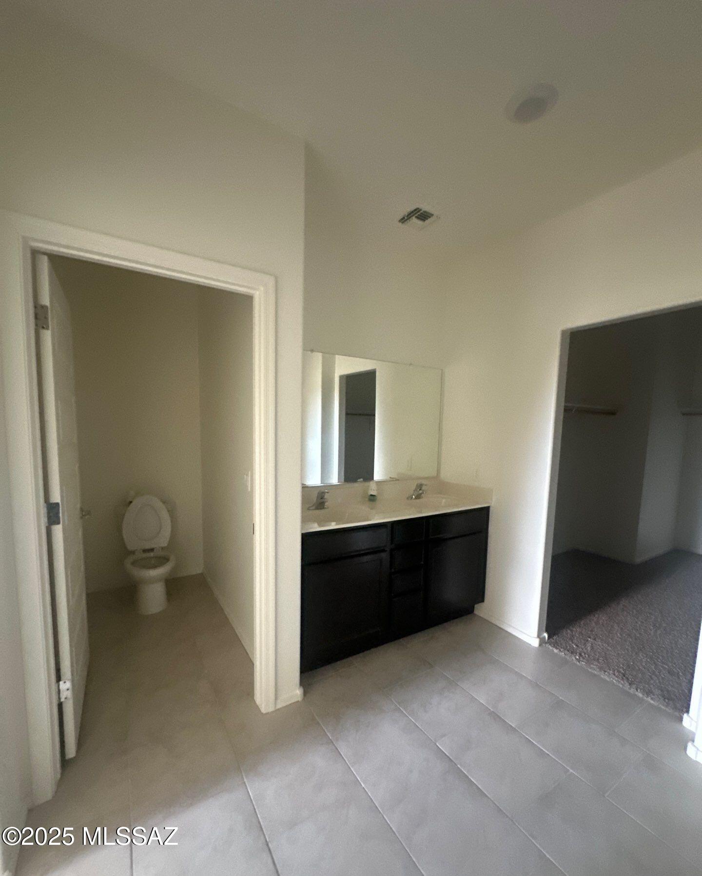 Saguaro Bloom SQ20180540069 - Residential