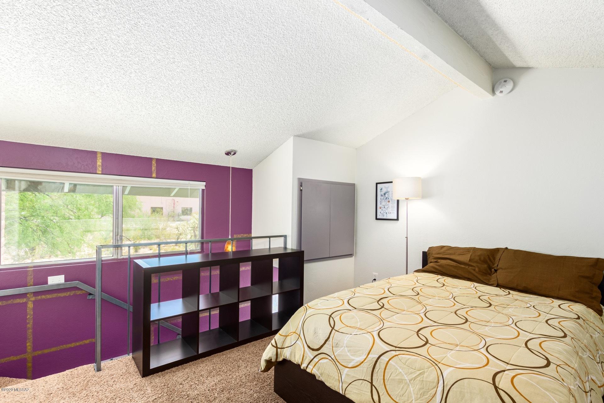 McCormick PlaceTwnhms Blk III (1-71) - Residential
