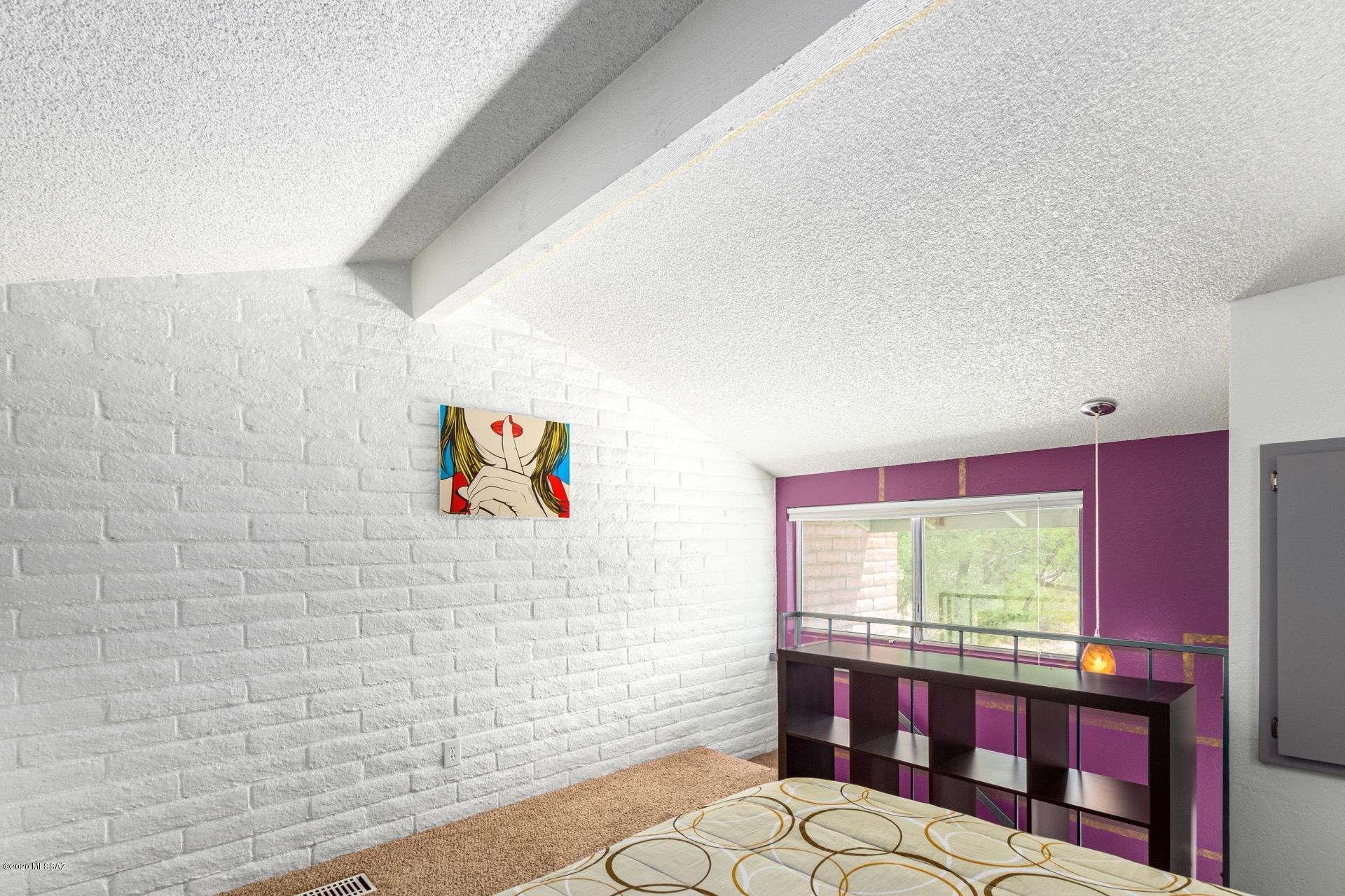 McCormick PlaceTwnhms Blk III (1-71) - Residential