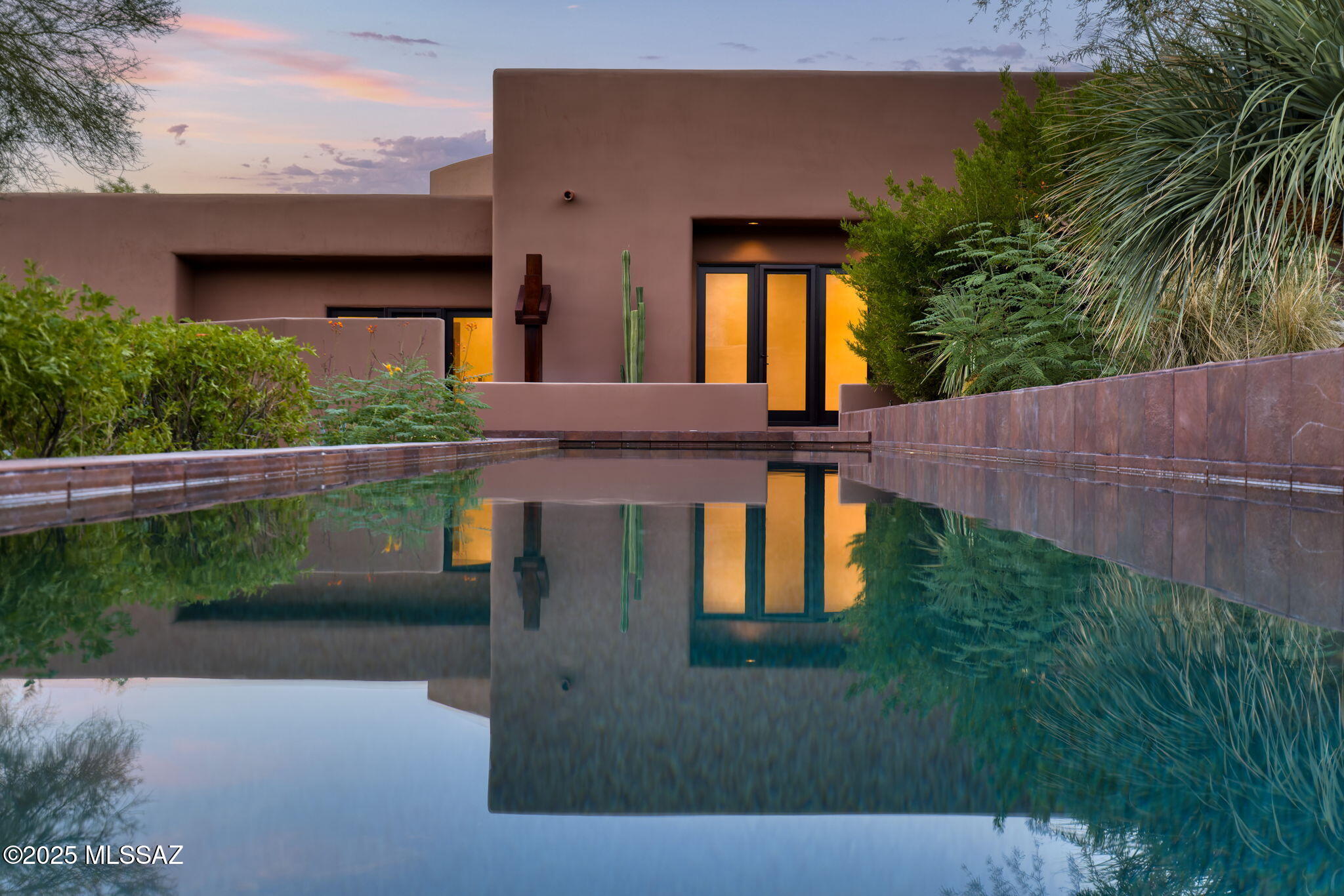 MOTIVATED SELLER!!! BRING ALL OFFERS!! TWO HOUSES FOR THE PRICE OF ONE! Luxury Living with Mountain Views in Prestigious Gated Community
Located in one of the most sought-after gated neighborhoods, this stunning property offers luxury, privacy, and breathtaking mountain views. The main residence features 2,551 sq ft with 2 bedrooms, 2.5 bathrooms, and a spacious open floor plan designed for comfort and style. Abundant natural light and seamless indoor-outdoor living enhance the space.
The detached guest house includes 988 sq ft with 1 bedroom, 1.5 bathrooms, a private garage, and a kitchenette perfect for visitors, extended family, or private workspace.
Enjoy peaceful surroundings and panoramic views.   Don't miss this exceptional opportunity! Owner/Agent Luxury Living with Mountain Views in Prestigious Gated Community
Located in one of the most sought-after gated neighborhoods, this stunning property offers luxury, privacy, and breathtaking mountain views. The main residence features 2,551 sq ft with 2 bedrooms, 2.5 bathrooms, and a spacious open floor plan designed for comfort and style. Abundant natural light and seamless indoor-outdoor living enhance the space.
The detached guest house includes 988 sq ft with 1 bedroom, 1.5 bathrooms, a private garage, and a kitchenetteperfect for visitors, extended family, or private workspace.
Enjoy peaceful surroundings and panoramic views.  Seller is motivateddon't miss this exceptional opportunity!