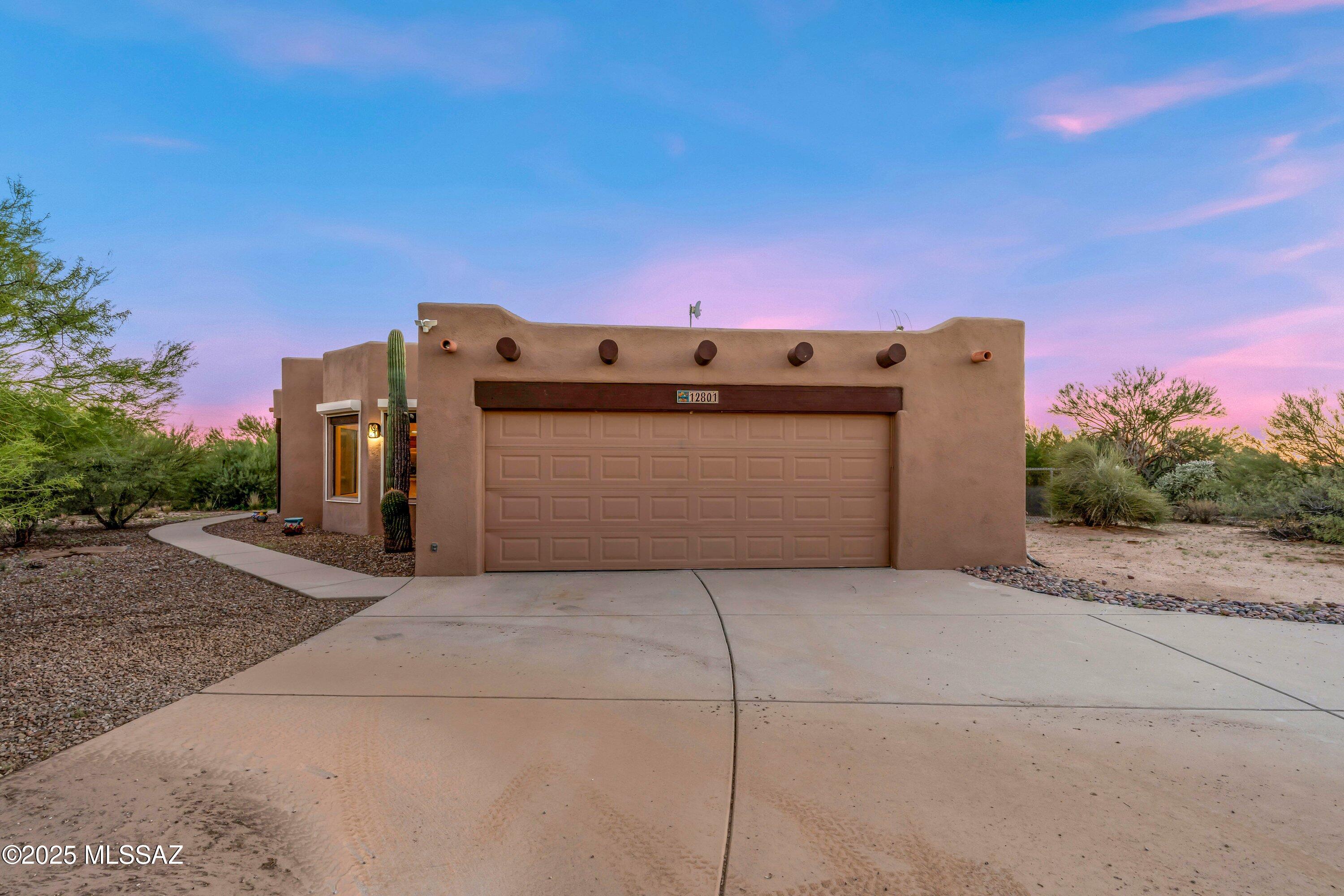 La Cholla Airpark - Residential