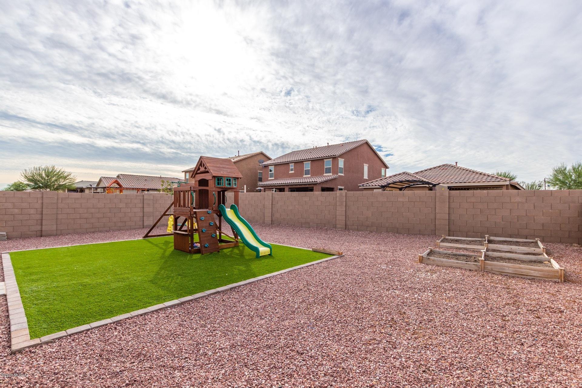 Gladden Farms BLK 13-15 - Residential