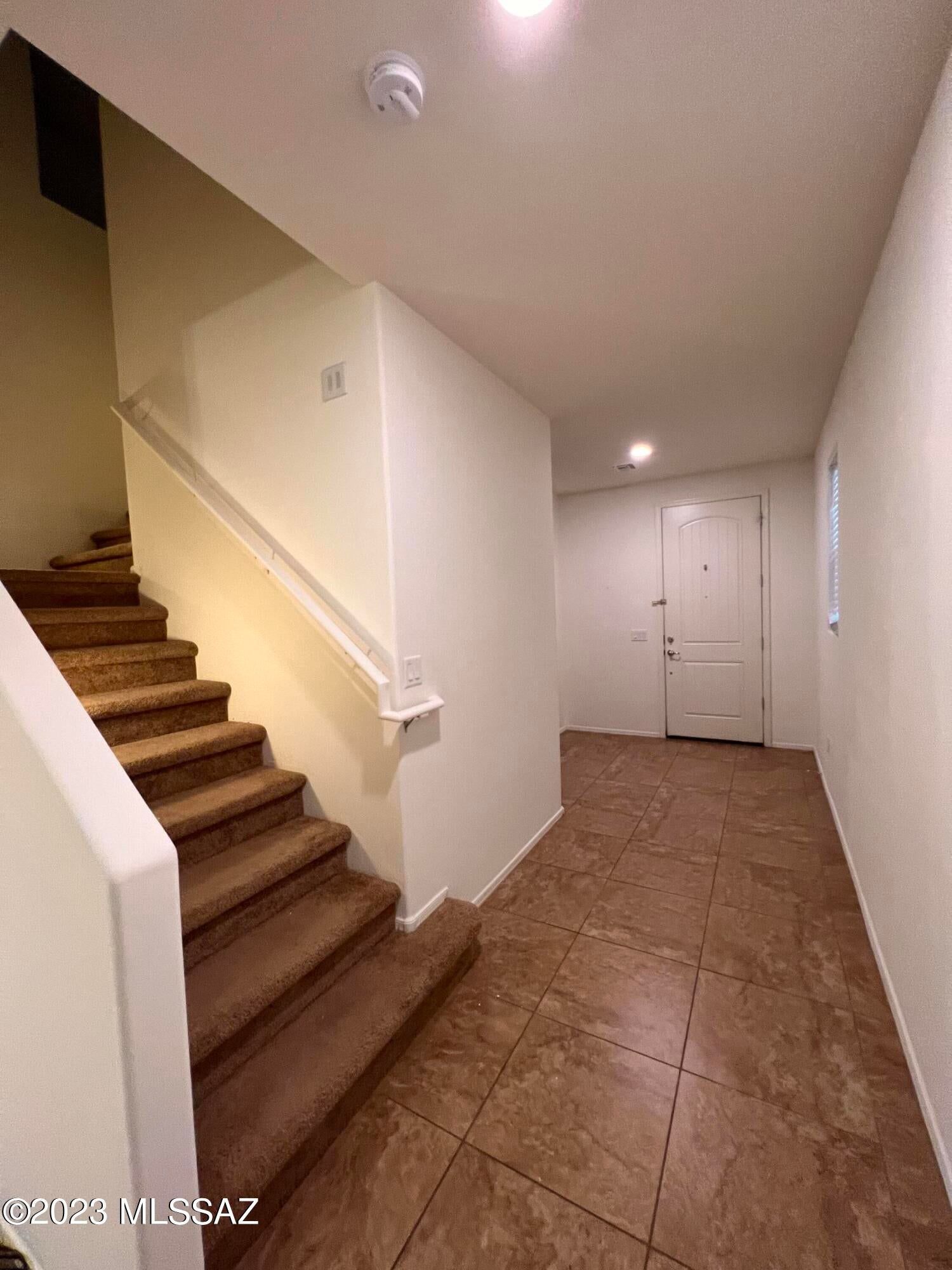 Oakmore At Midvale (1-65) - Residential Lease