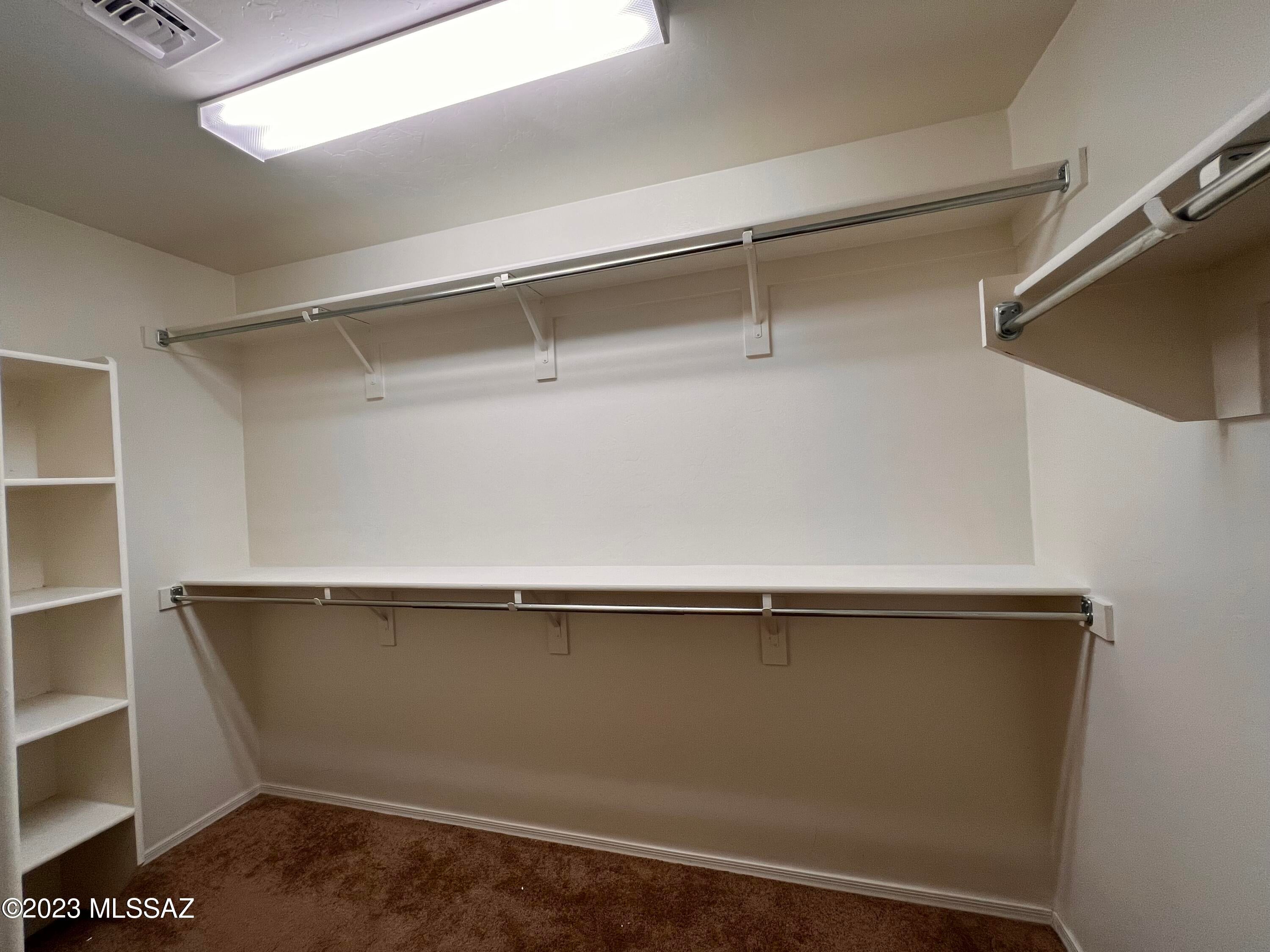 Oakmore At Midvale (1-65) - Residential Lease