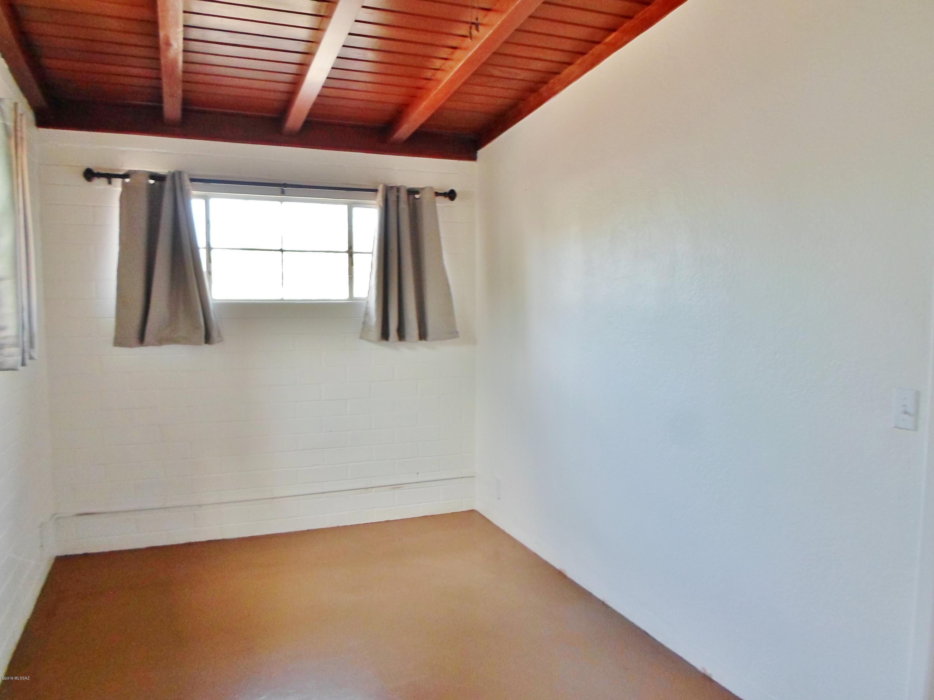 N/A - Residential Lease