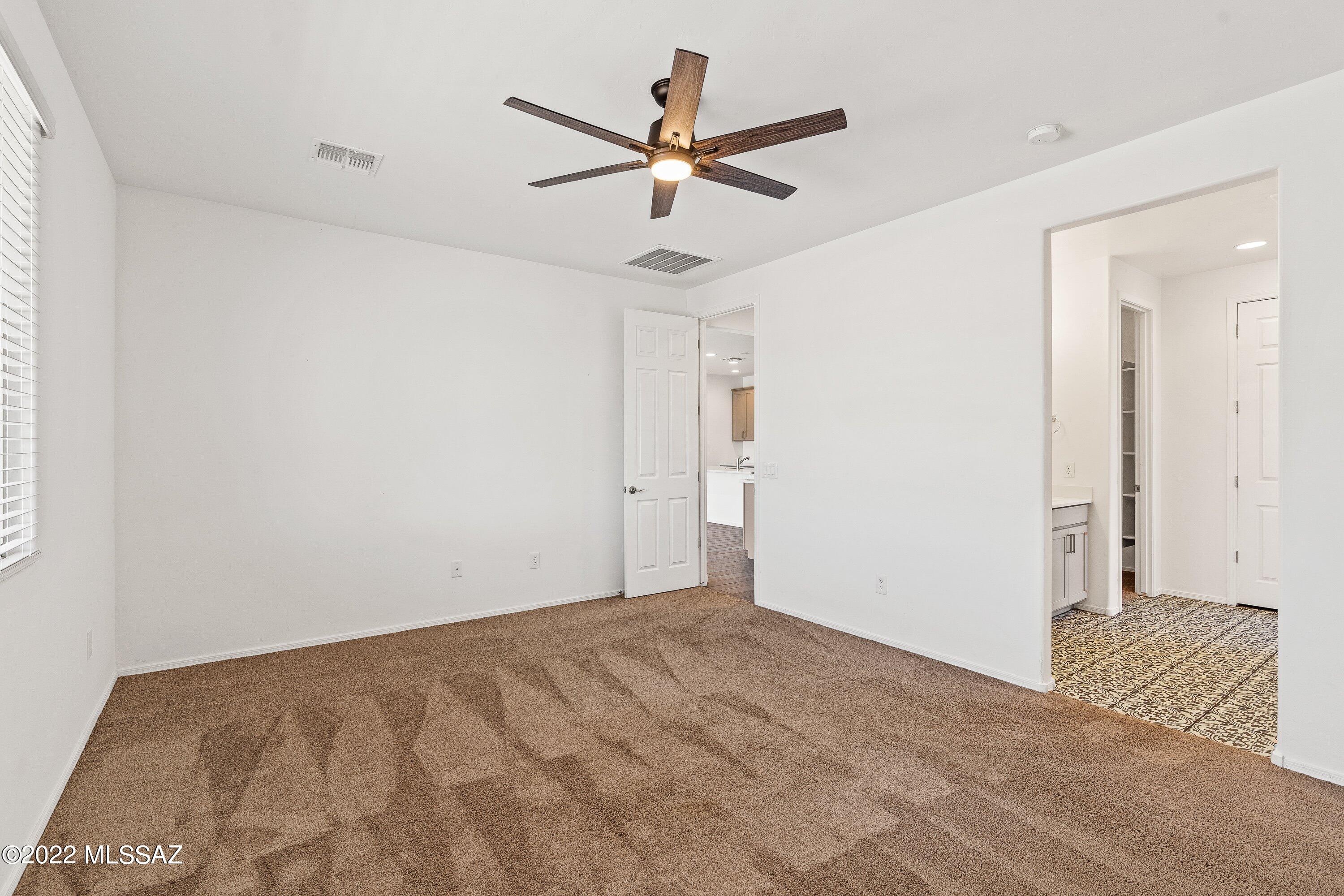 Gladden Farms Blocks 35 & 39 - Residential Lease