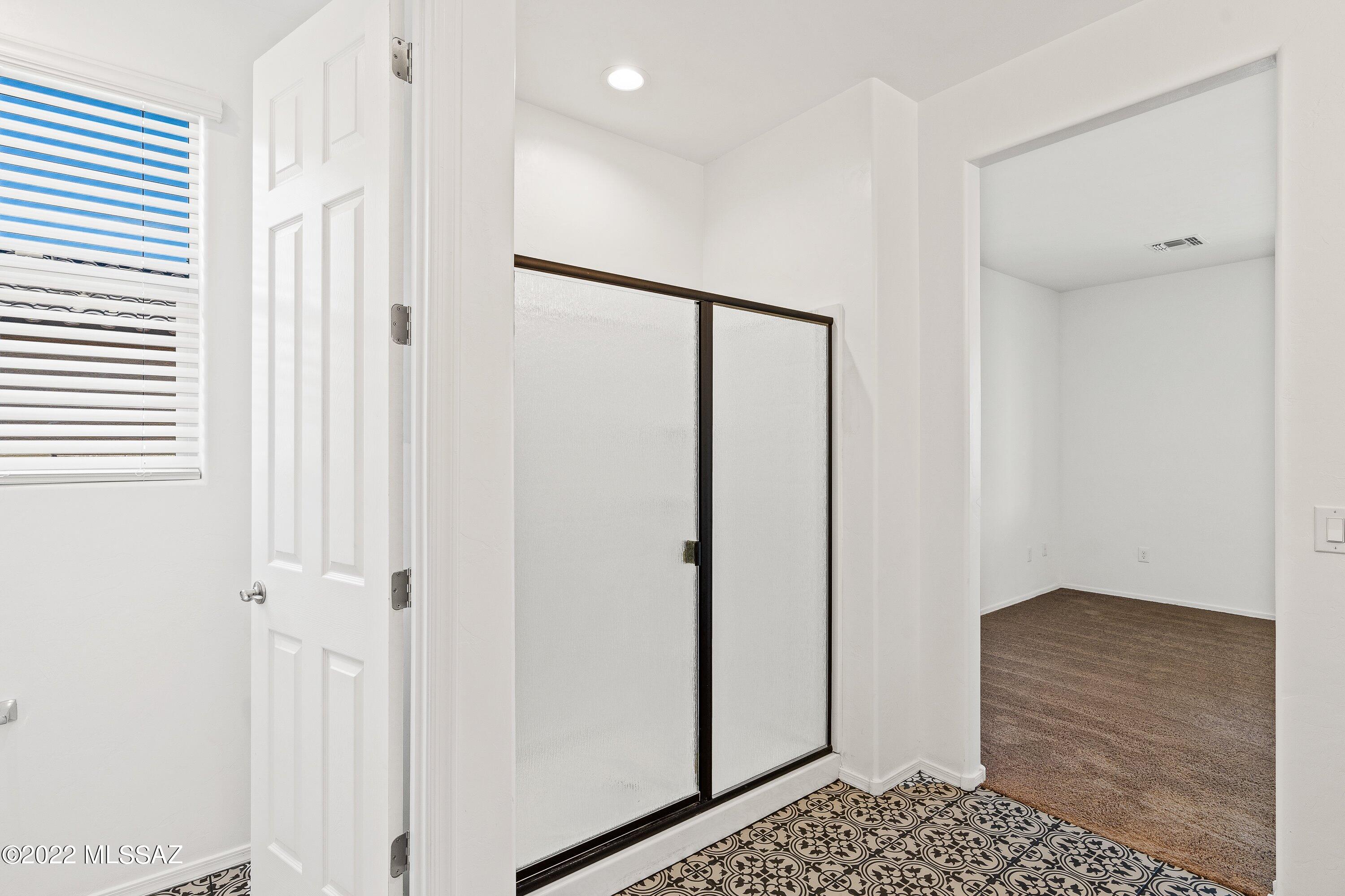 Gladden Farms Blocks 35 & 39 - Residential Lease